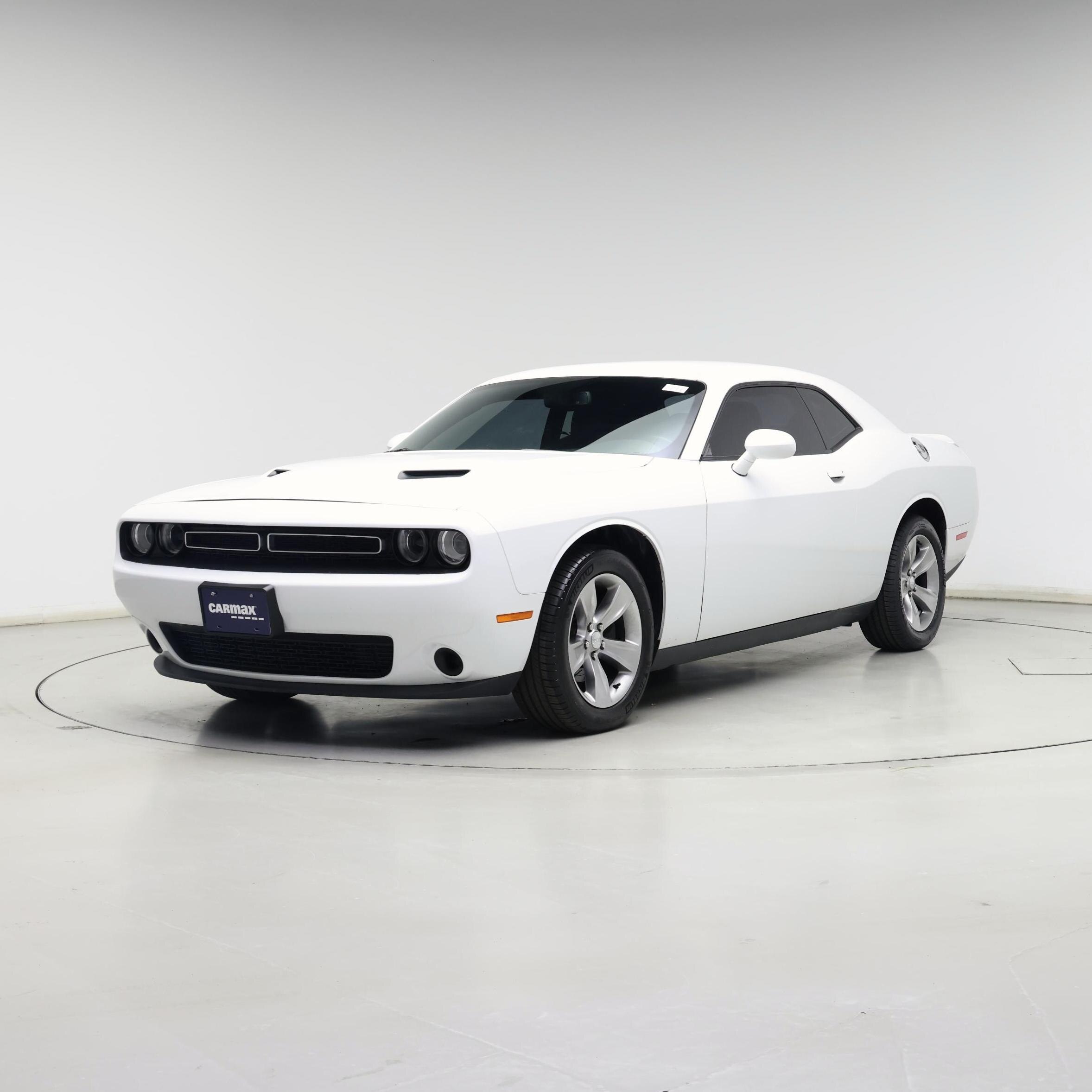 Thumbnail: 2018 Dodge Challenger - 4