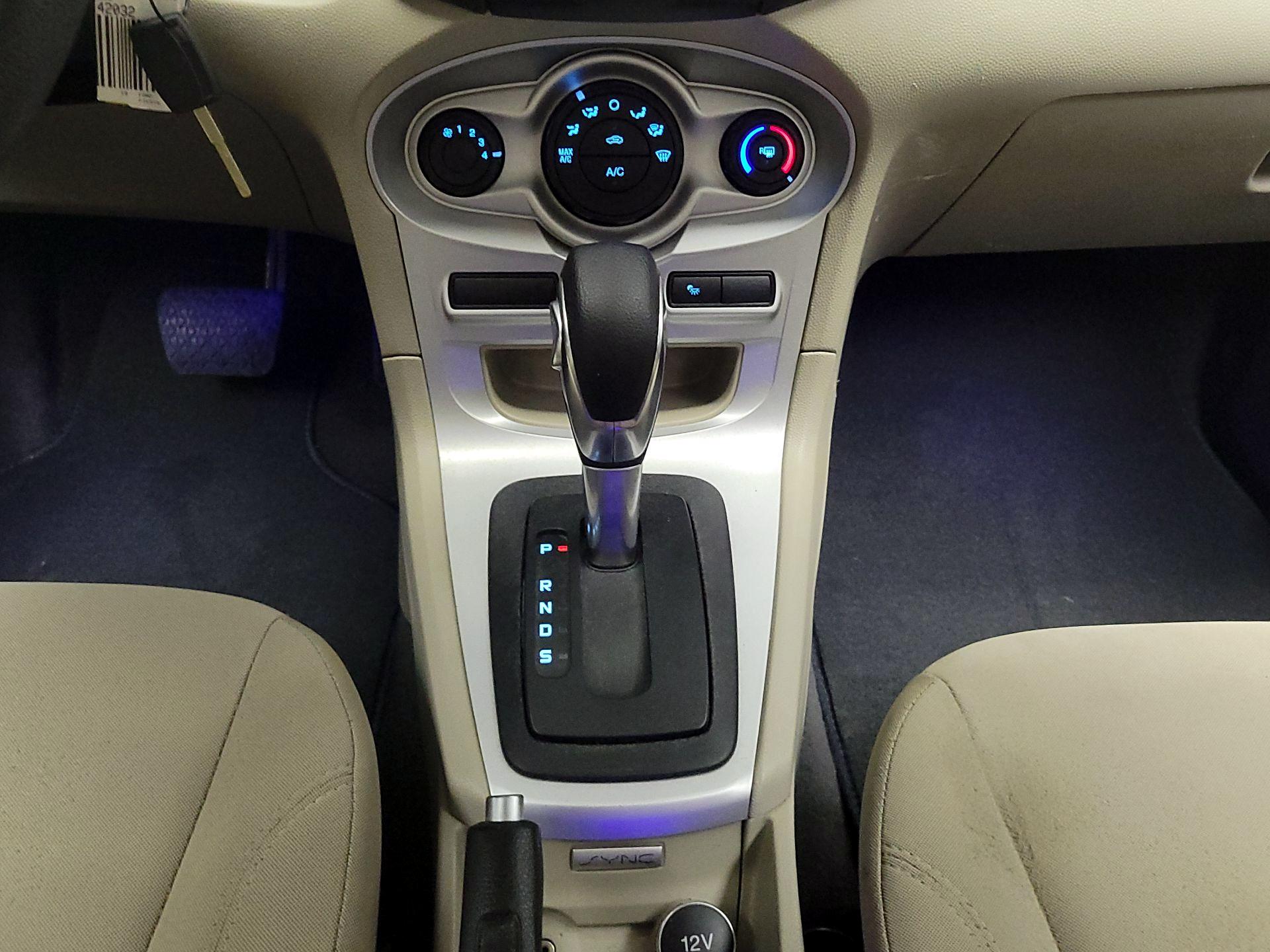 Thumbnail: 2018 Ford Fiesta - 17