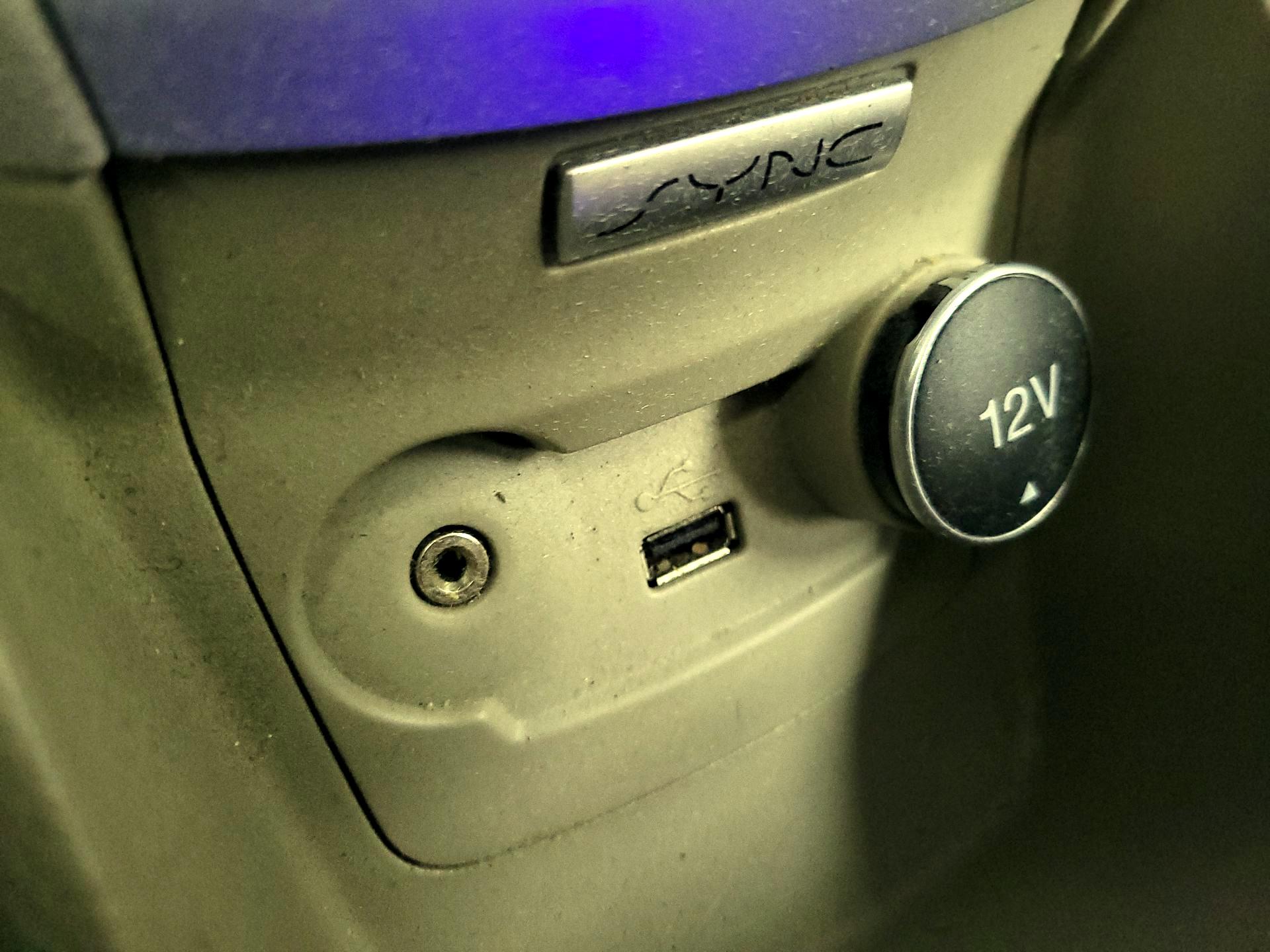 Thumbnail: 2018 Ford Fiesta - 18