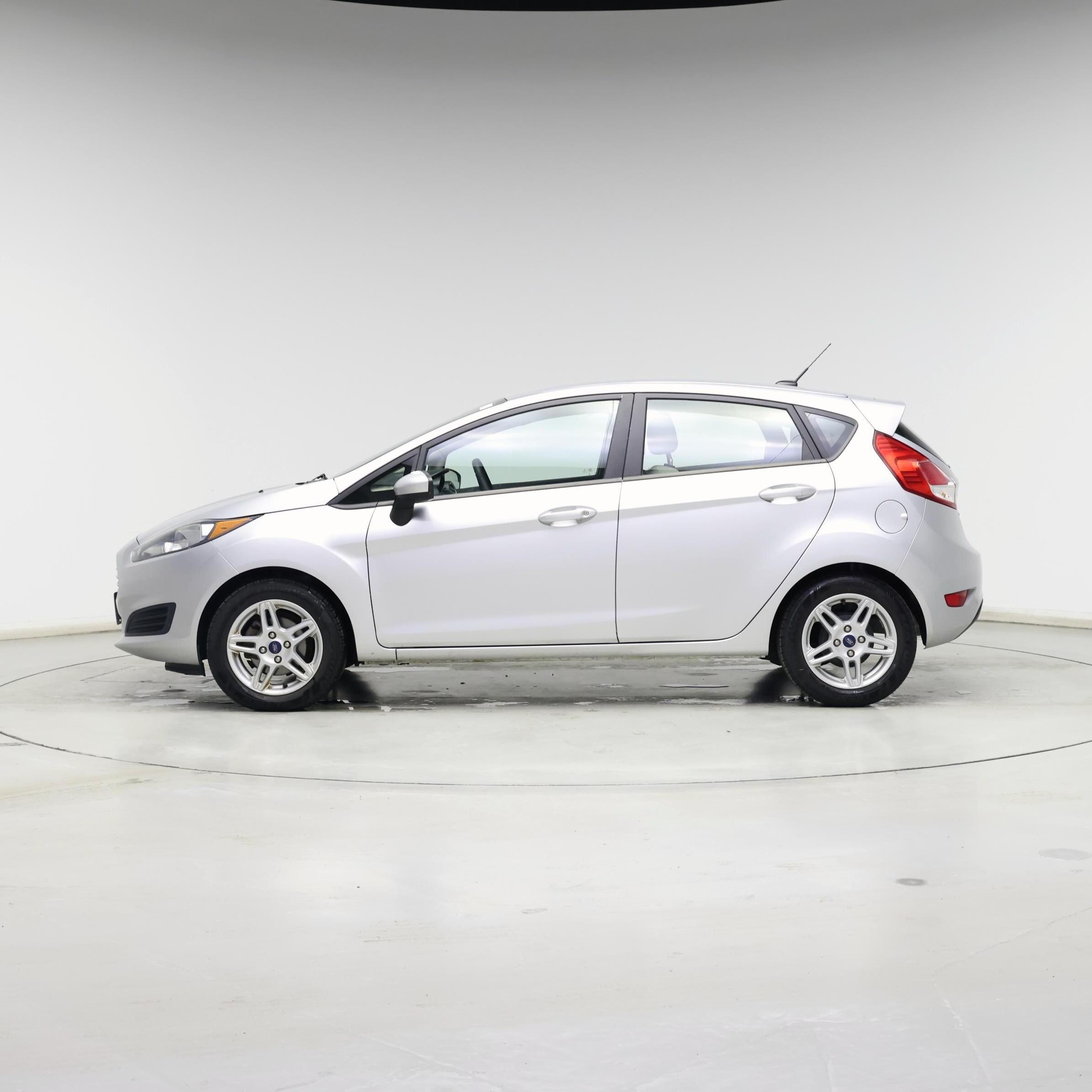 Thumbnail: 2018 Ford Fiesta - 3