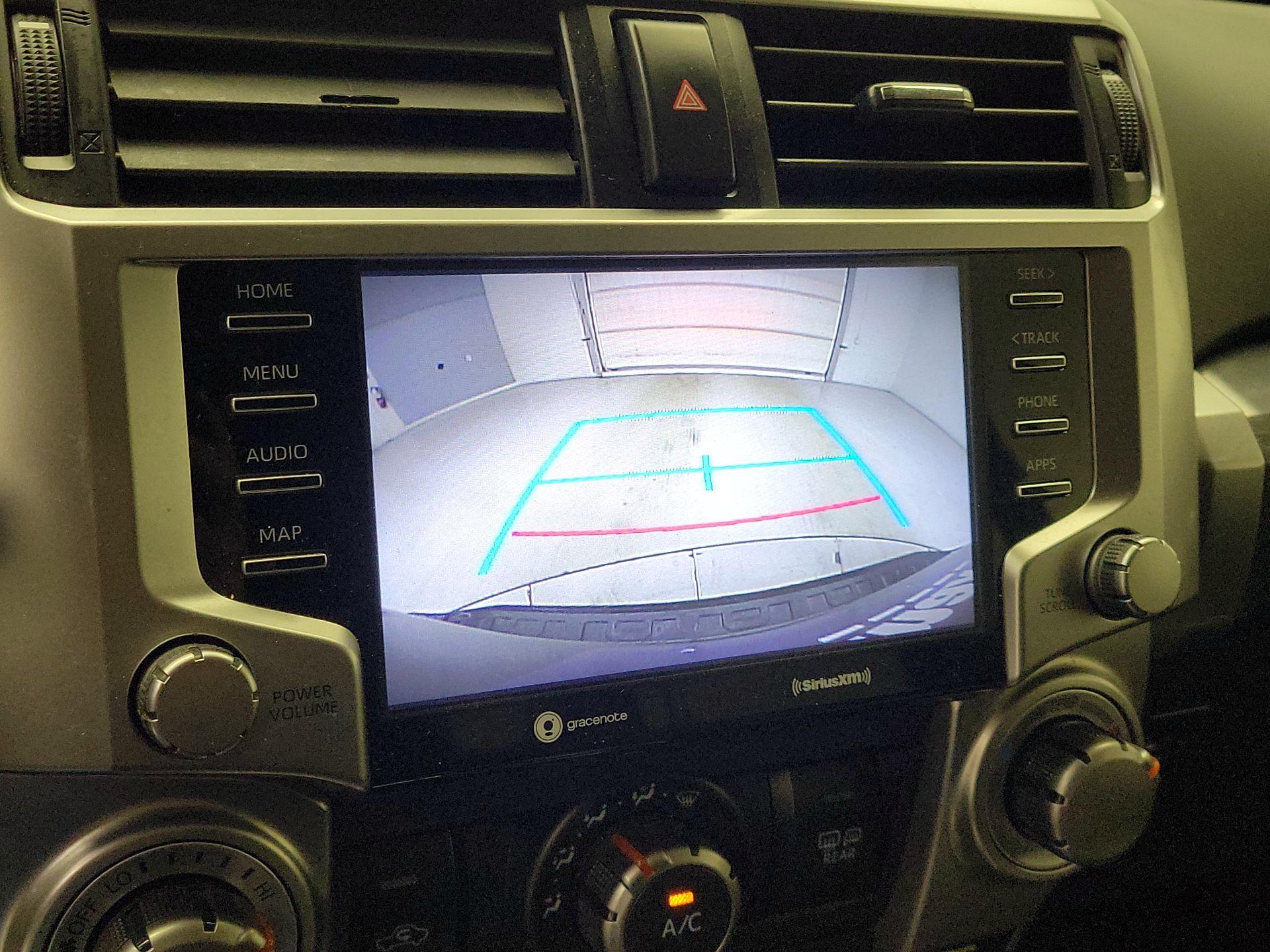 Thumbnail: 2022 Toyota 4Runner - 14