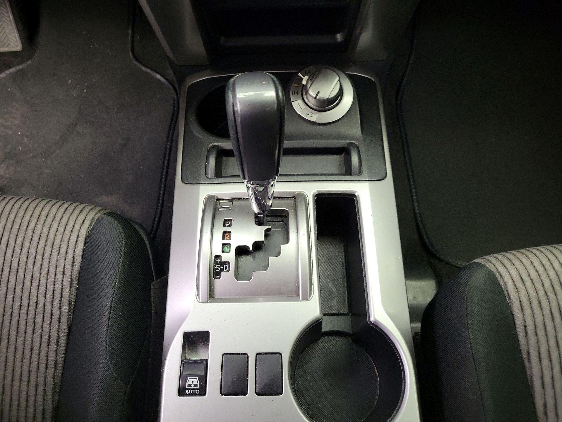 Thumbnail: 2022 Toyota 4Runner - 17