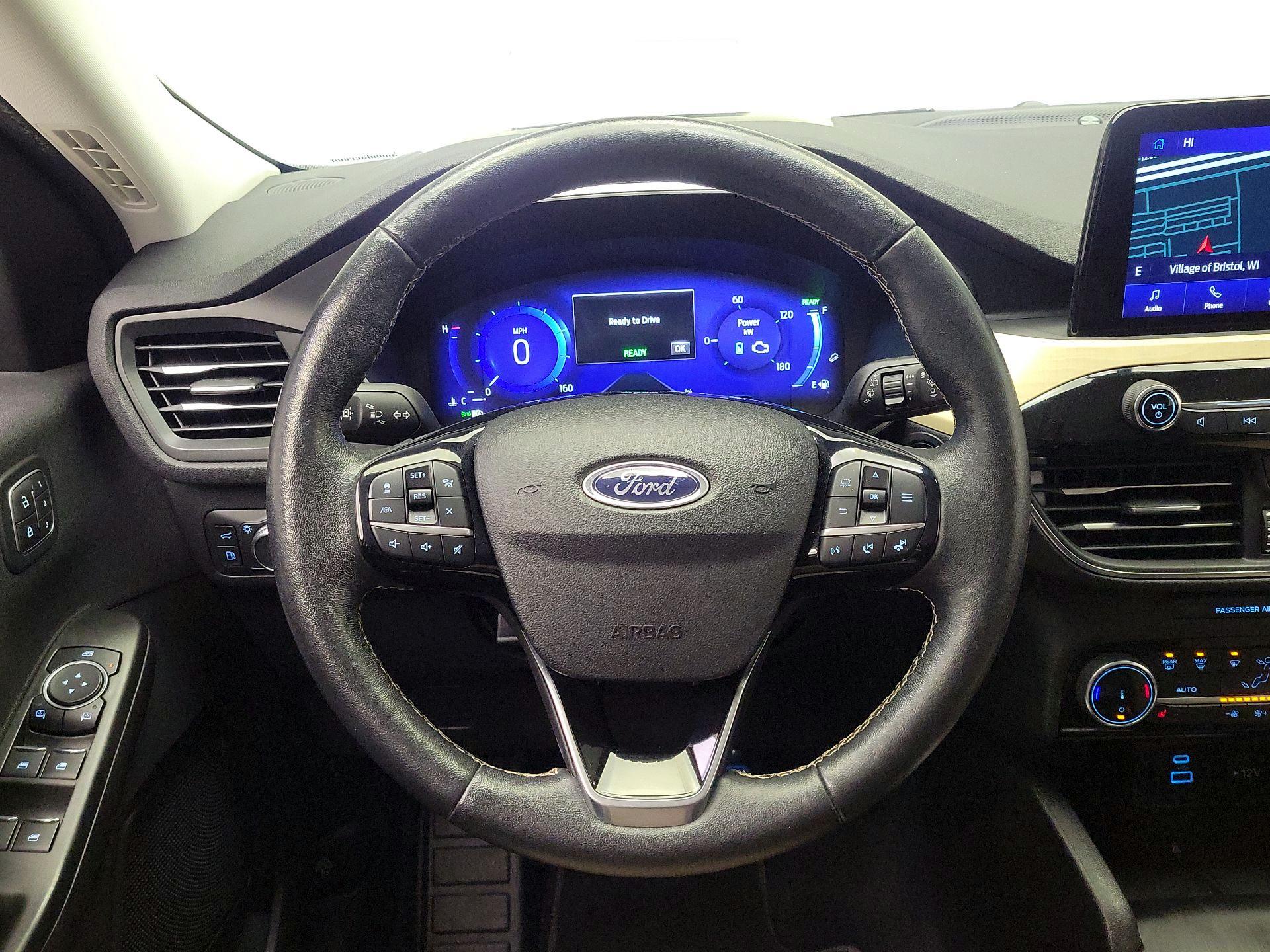 Thumbnail: 2022 Ford Escape - 10