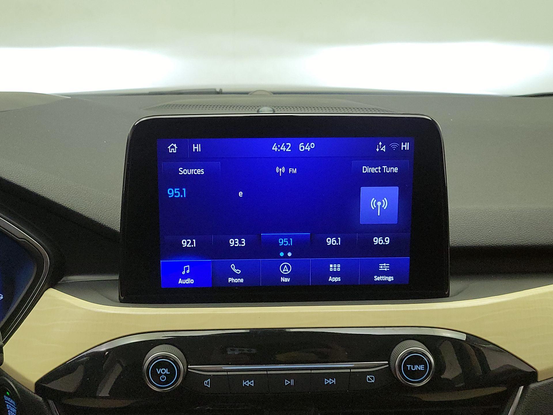 Thumbnail: 2022 Ford Escape - 16