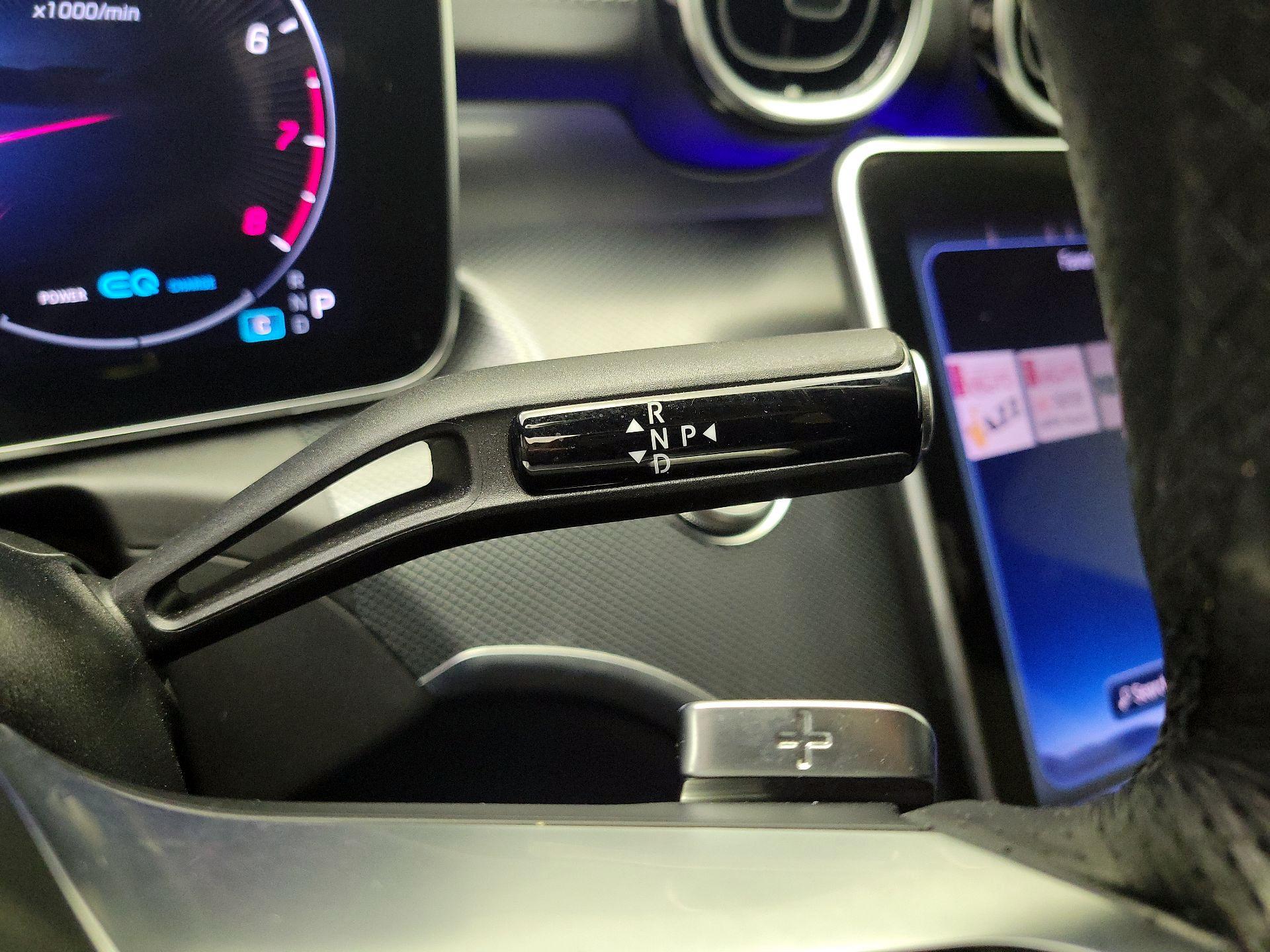 Thumbnail: 2022 Mercedes-Benz C-Class - 18