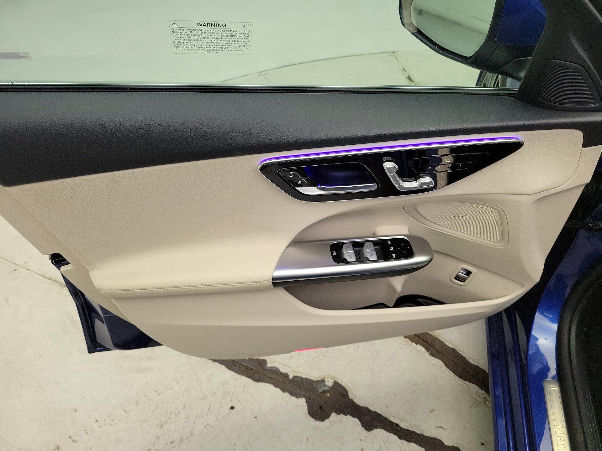 Thumbnail: 2023 Mercedes-Benz C-Class - 12