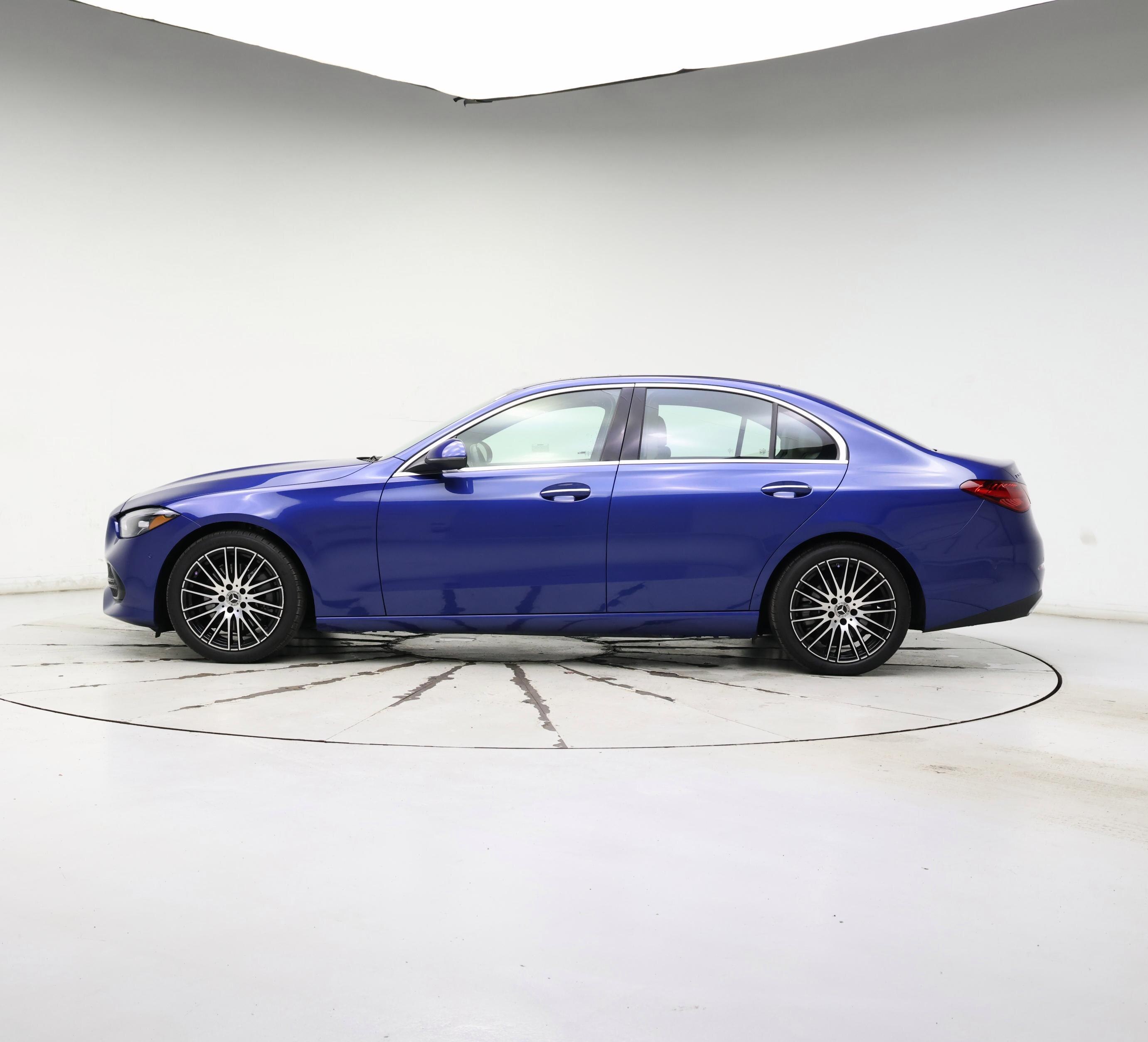 Thumbnail: 2023 Mercedes-Benz C-Class - 3