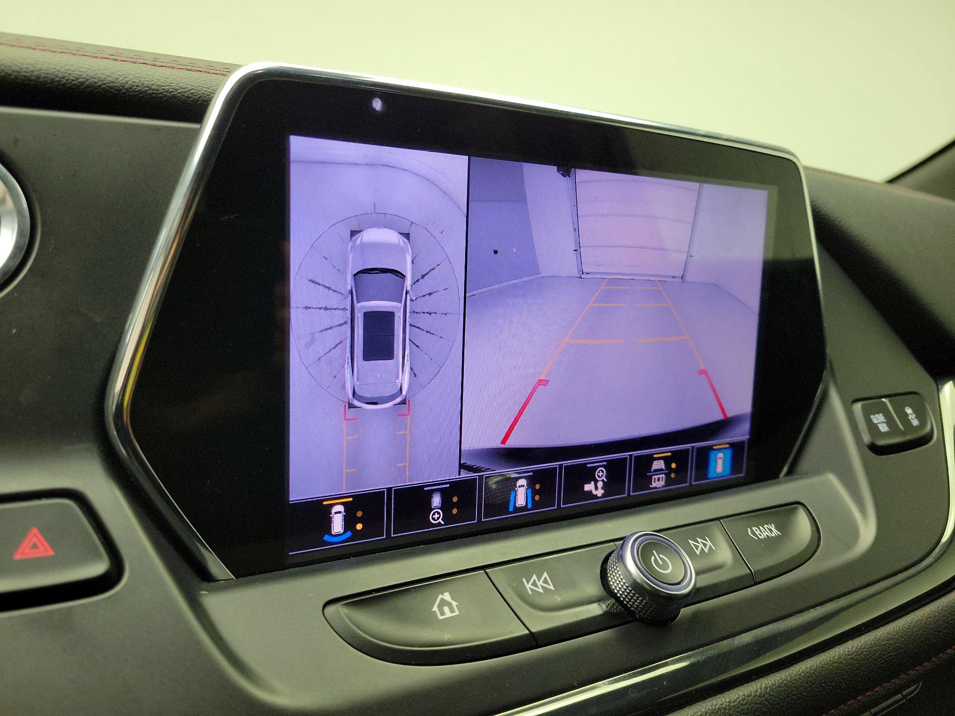 Thumbnail: 2021 Chevrolet Blazer - 14