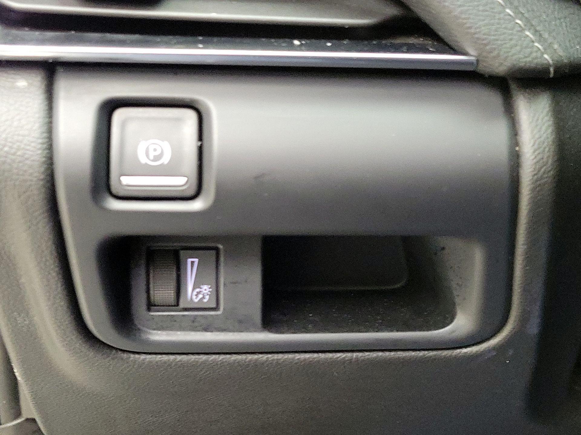 Thumbnail: 2023 Cadillac CT5 - 13