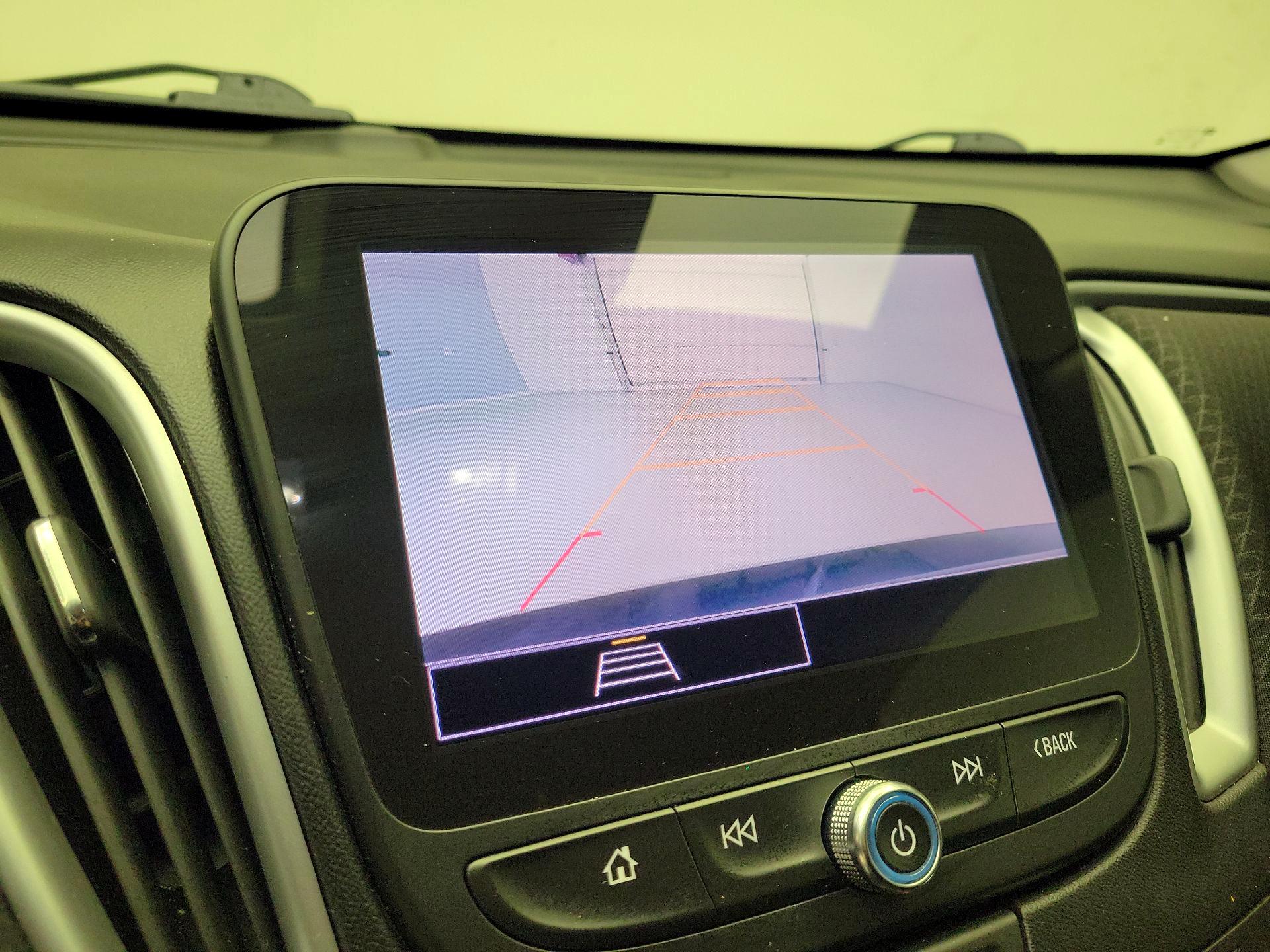 Thumbnail: 2023 Chevrolet Malibu - 13