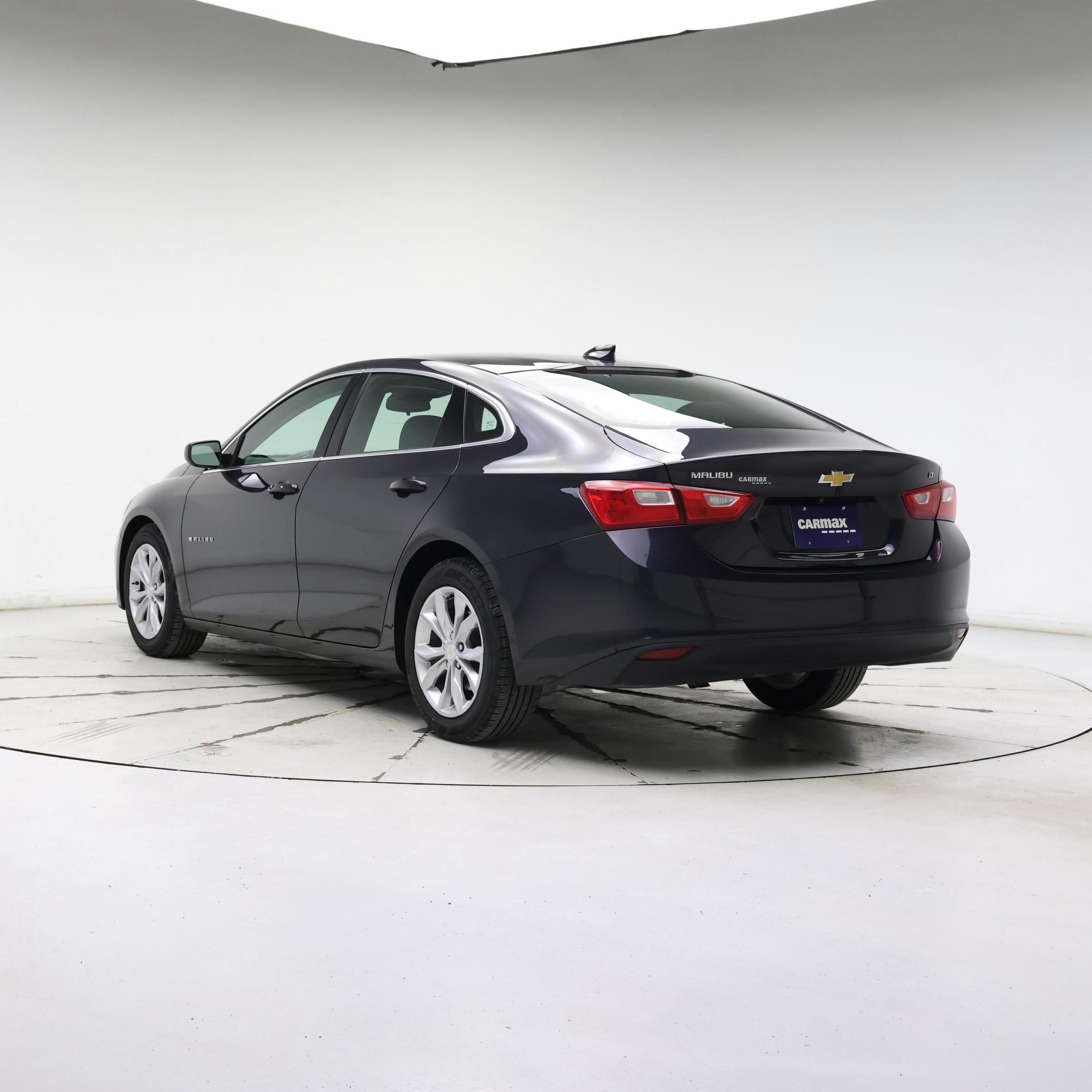 Thumbnail: 2023 Chevrolet Malibu - 2