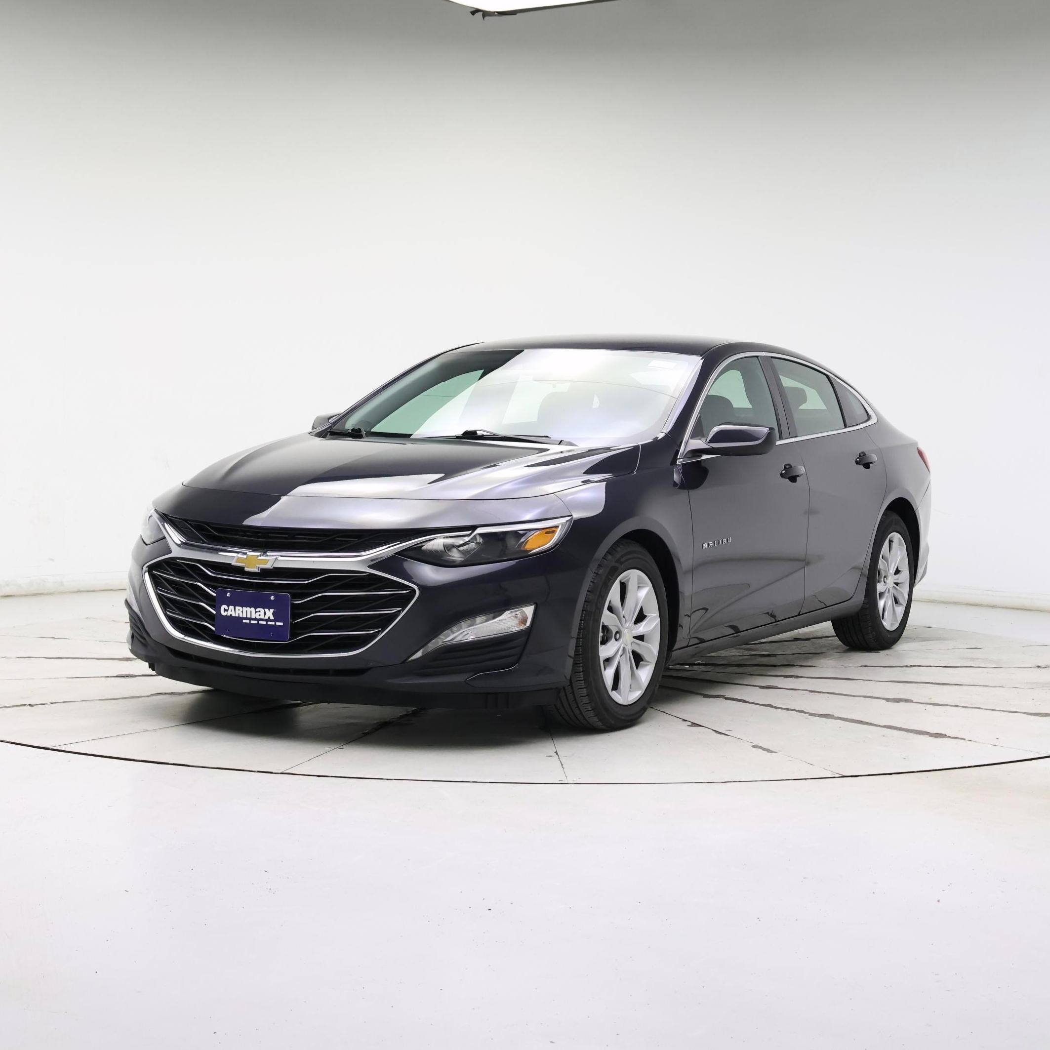 Thumbnail: 2023 Chevrolet Malibu - 4