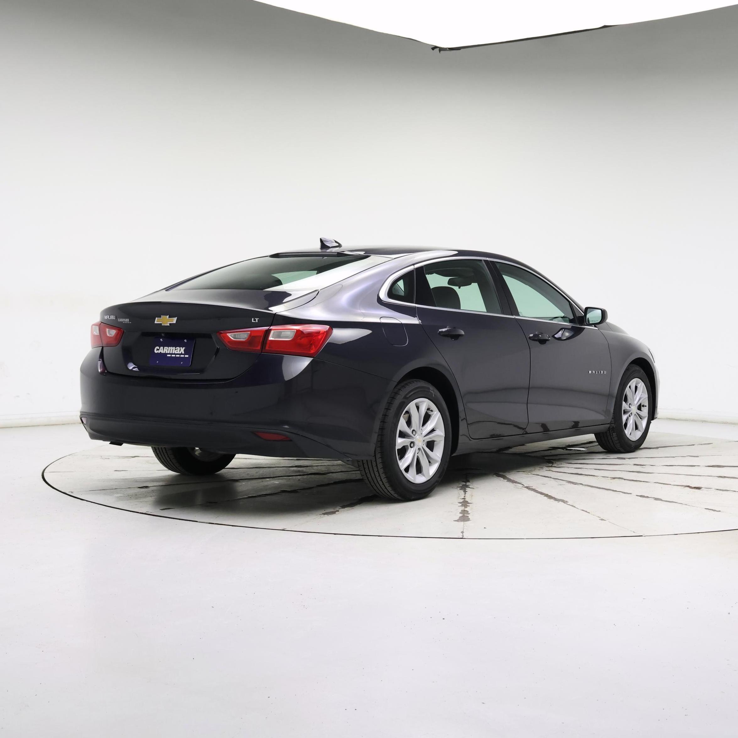 Thumbnail: 2023 Chevrolet Malibu - 8