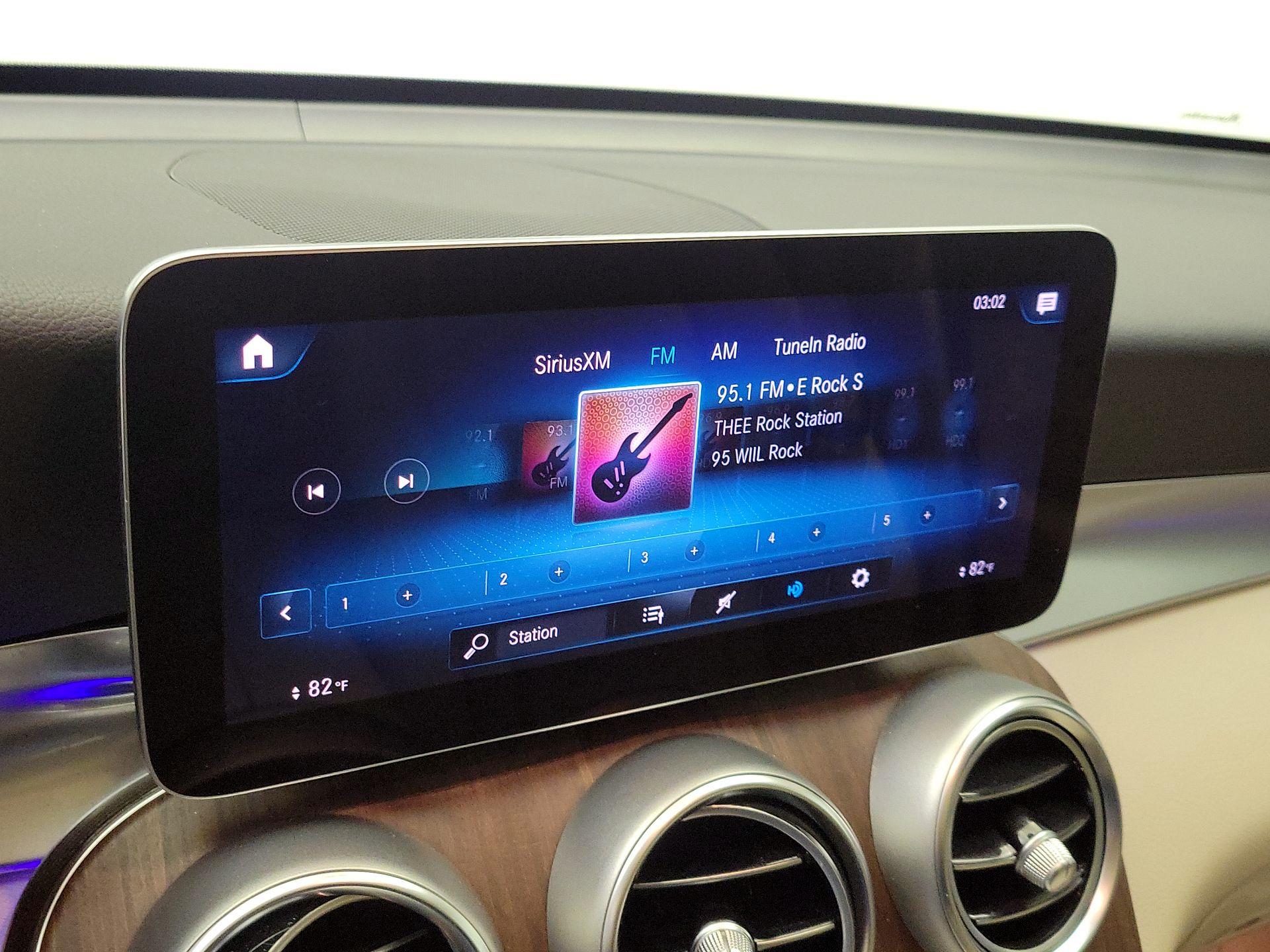 Thumbnail: 2022 Mercedes-Benz GLC - 15