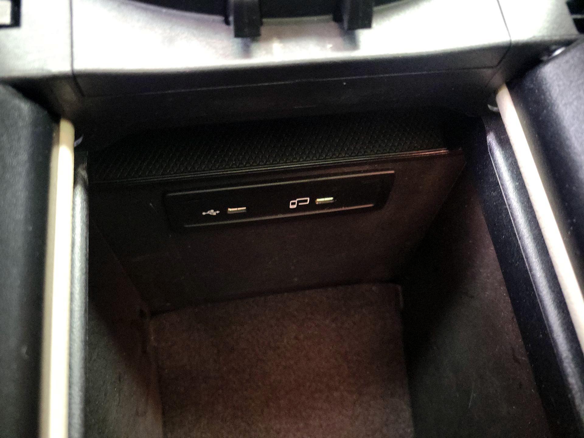 Thumbnail: 2022 Mercedes-Benz GLC - 18