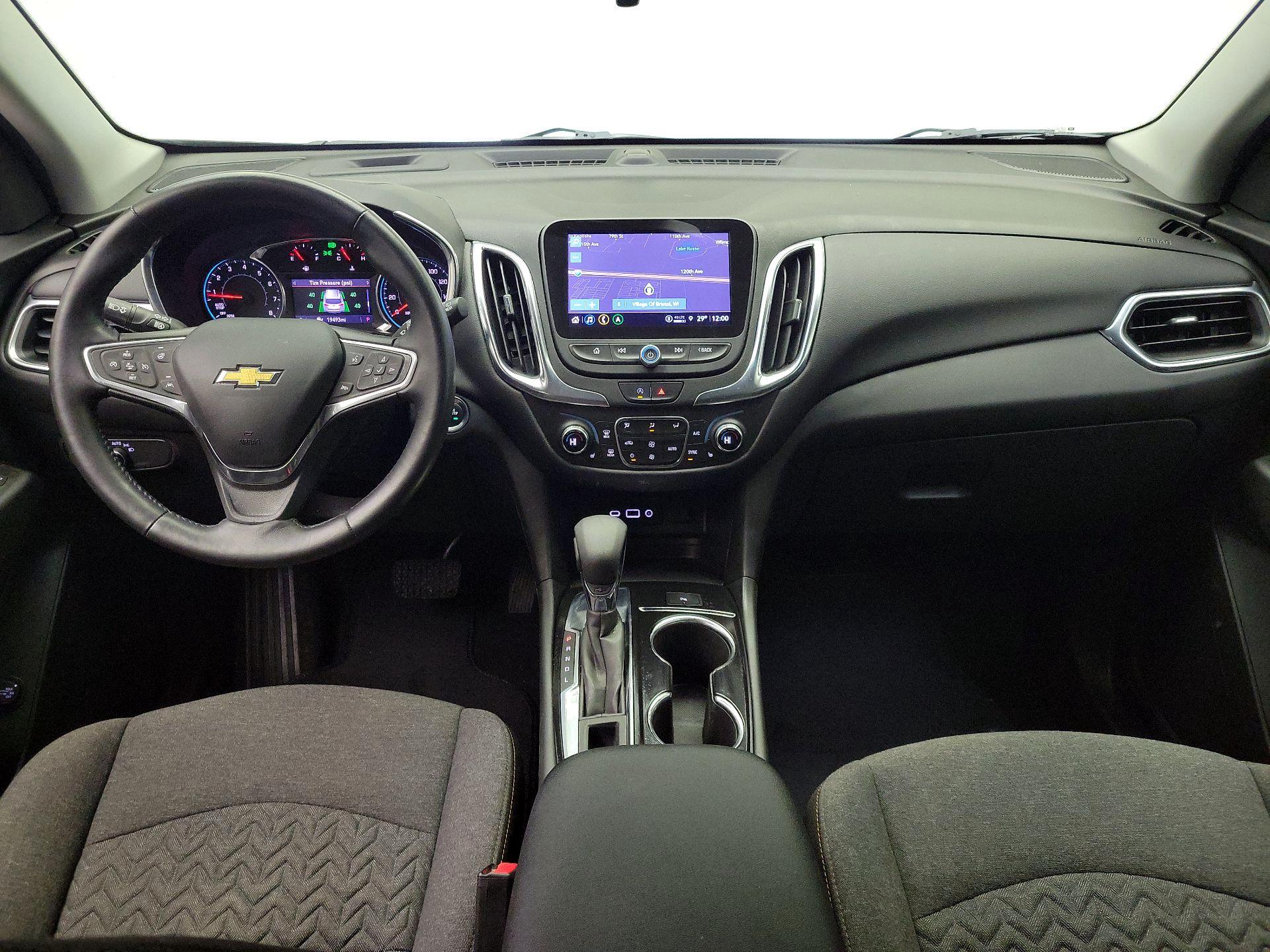 Thumbnail: 2022 Chevrolet Equinox - 9