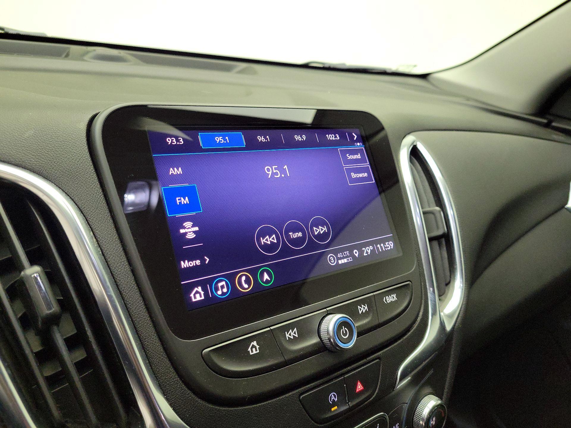 Thumbnail: 2022 Chevrolet Equinox - 16