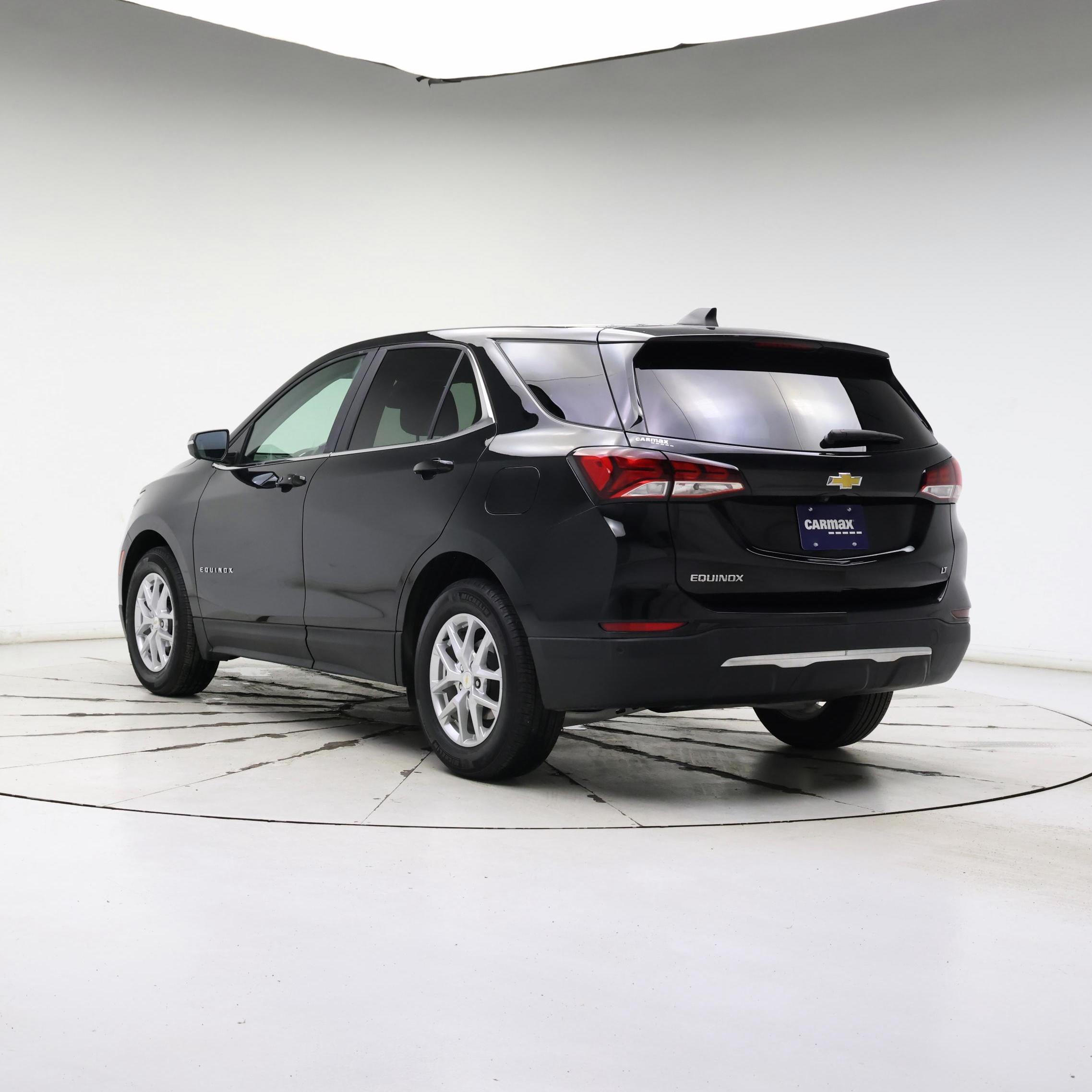 Thumbnail: 2022 Chevrolet Equinox - 2