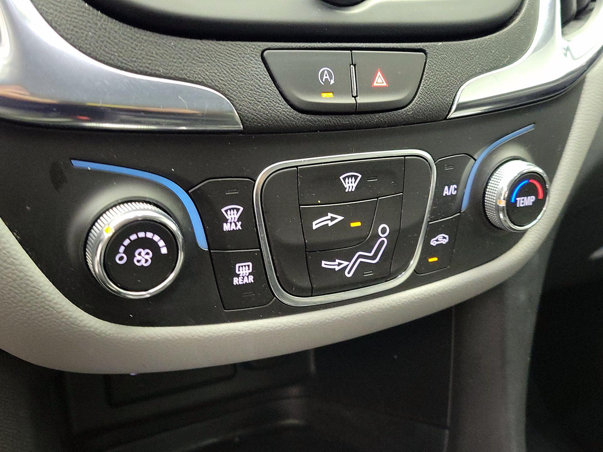 Thumbnail: 2023 Chevrolet Equinox - 16