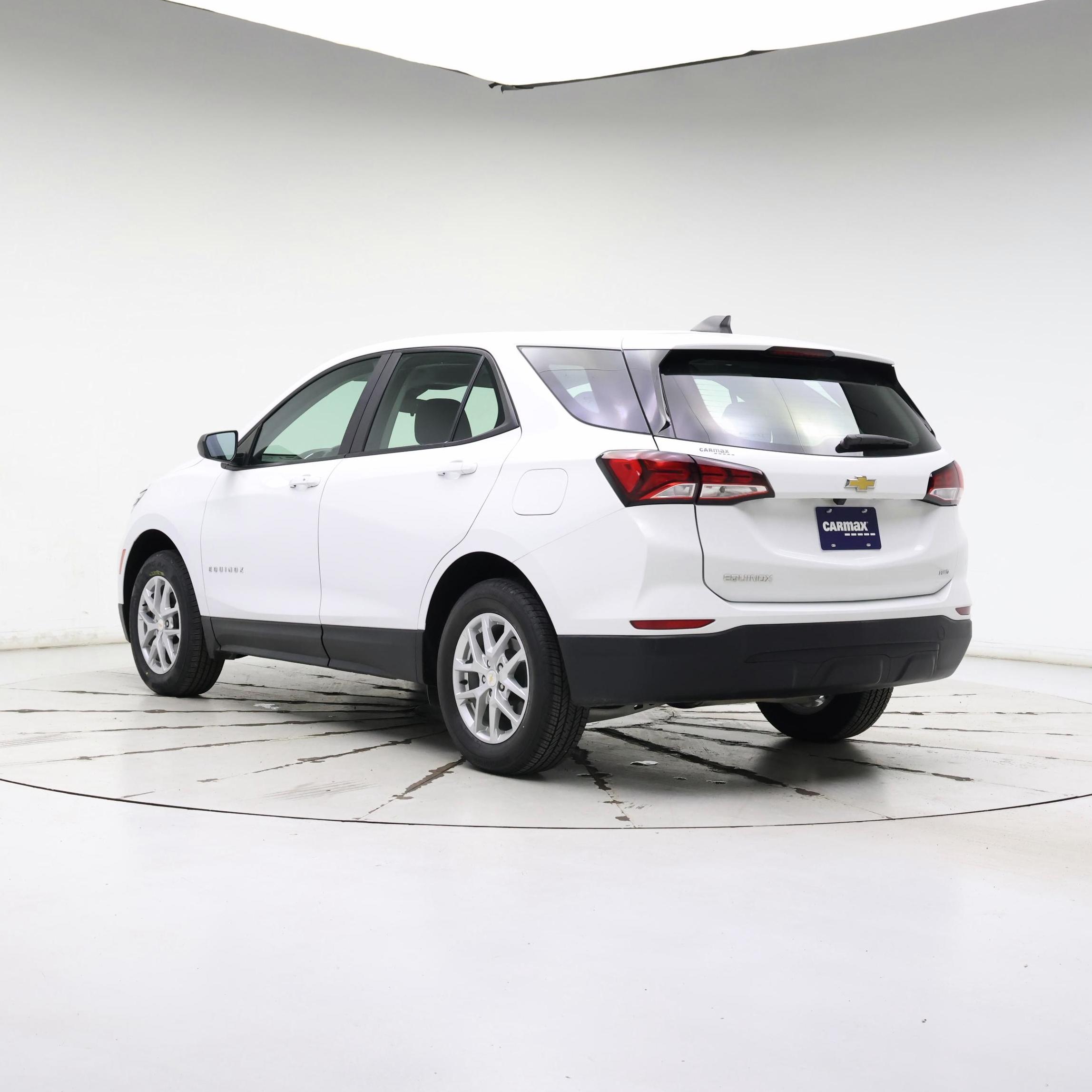 Thumbnail: 2023 Chevrolet Equinox - 2