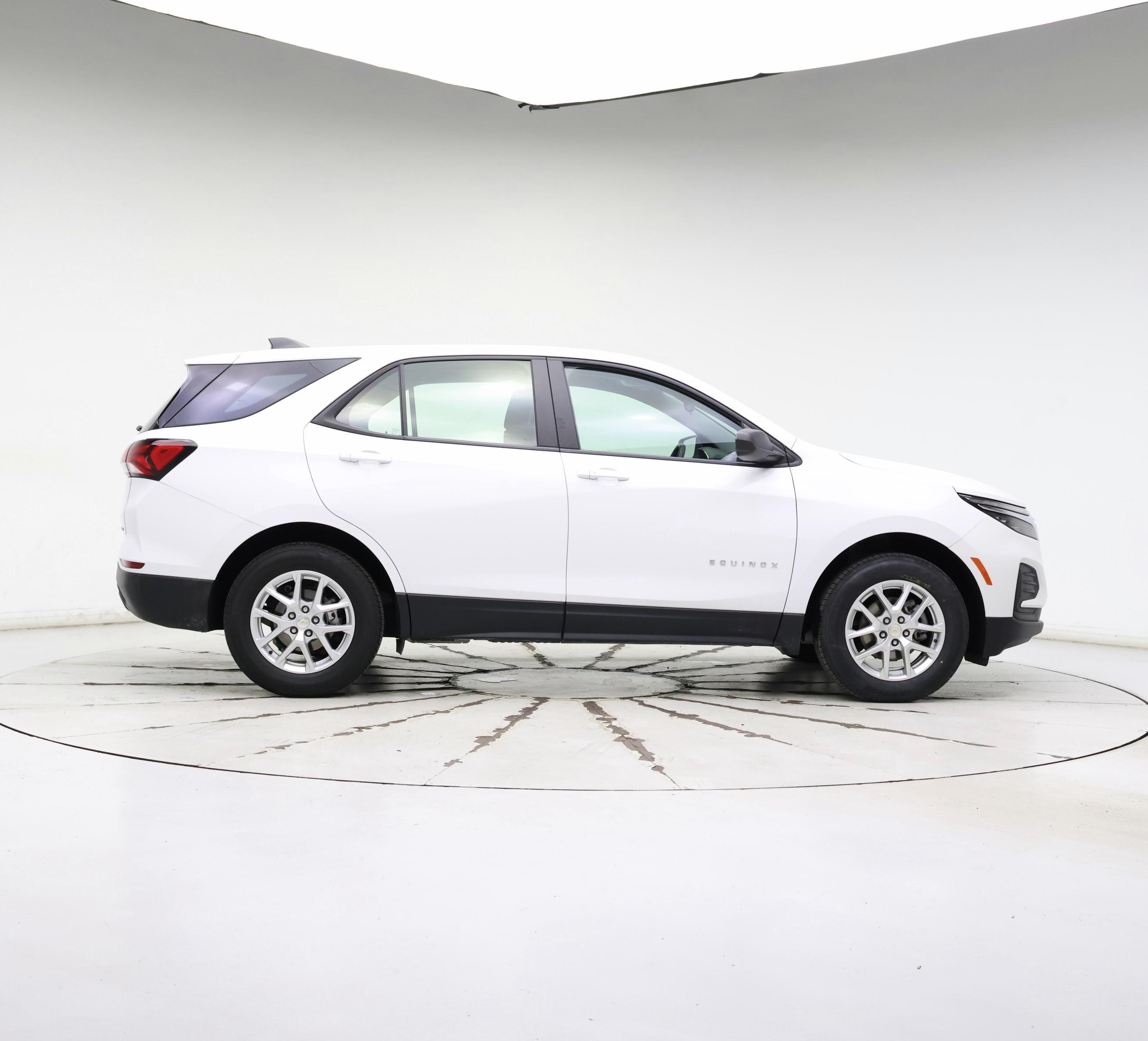 Thumbnail: 2023 Chevrolet Equinox - 7