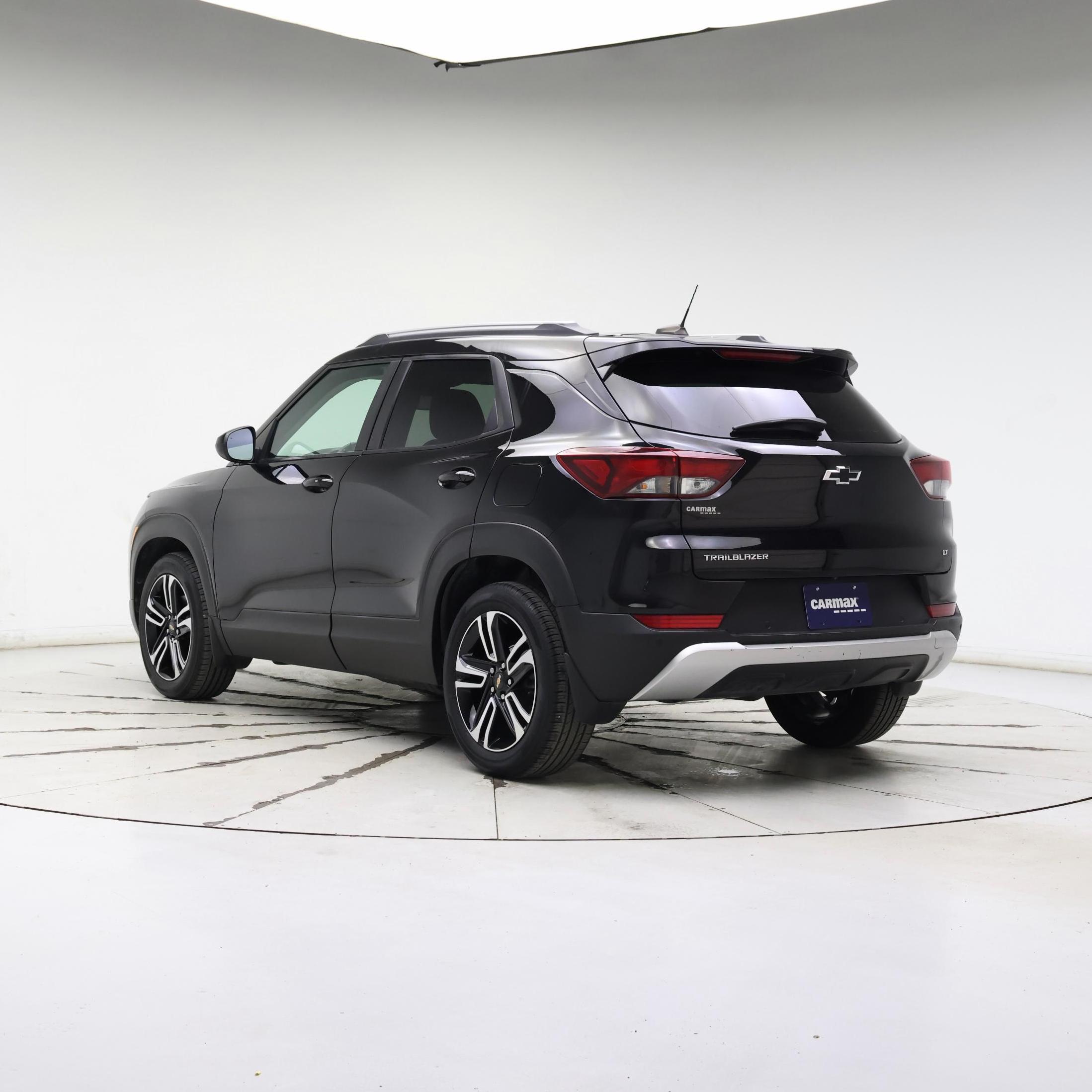 Thumbnail: 2021 Chevrolet TrailBlazer - 2