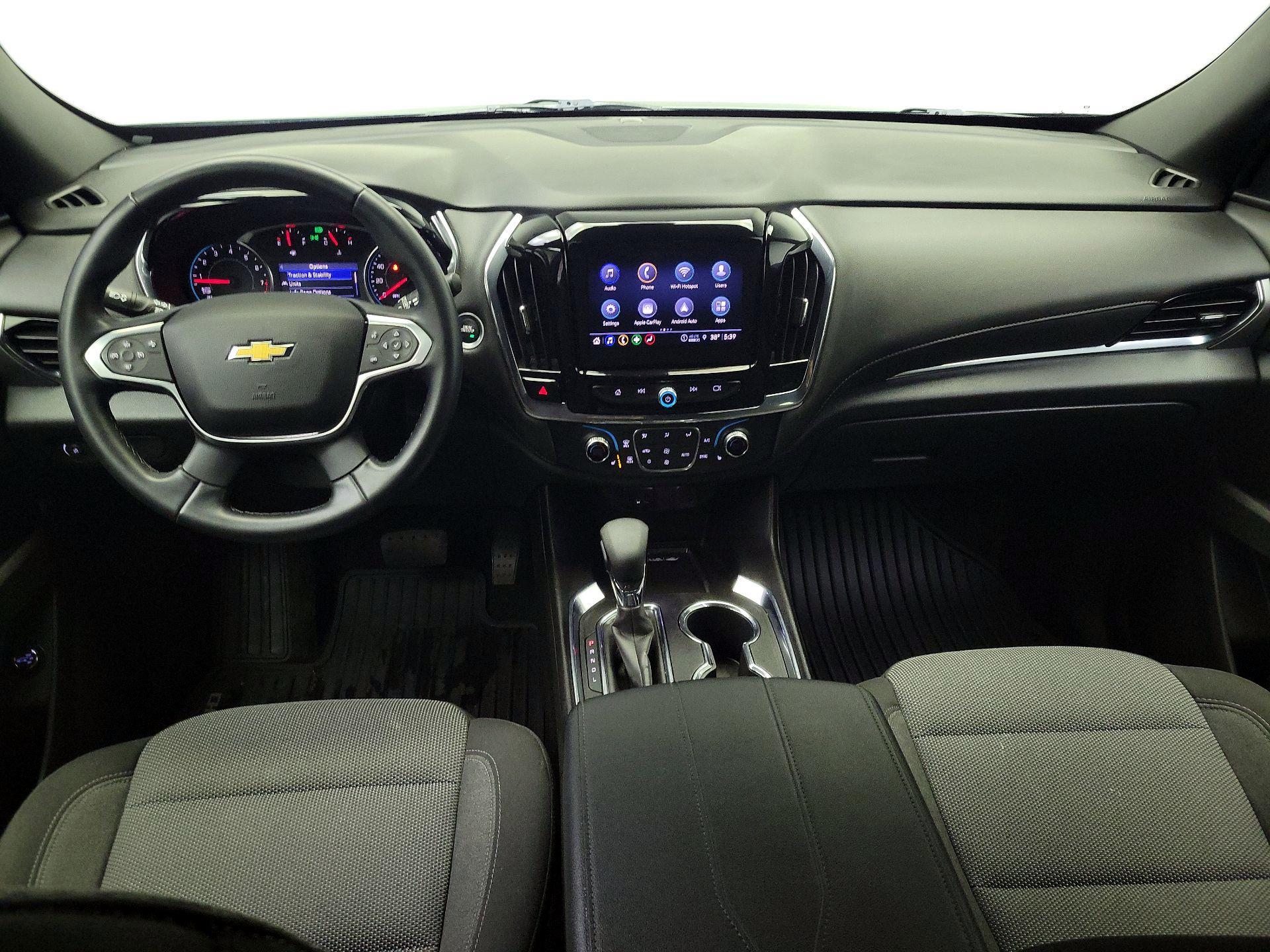 Thumbnail: 2023 Chevrolet Traverse - 9