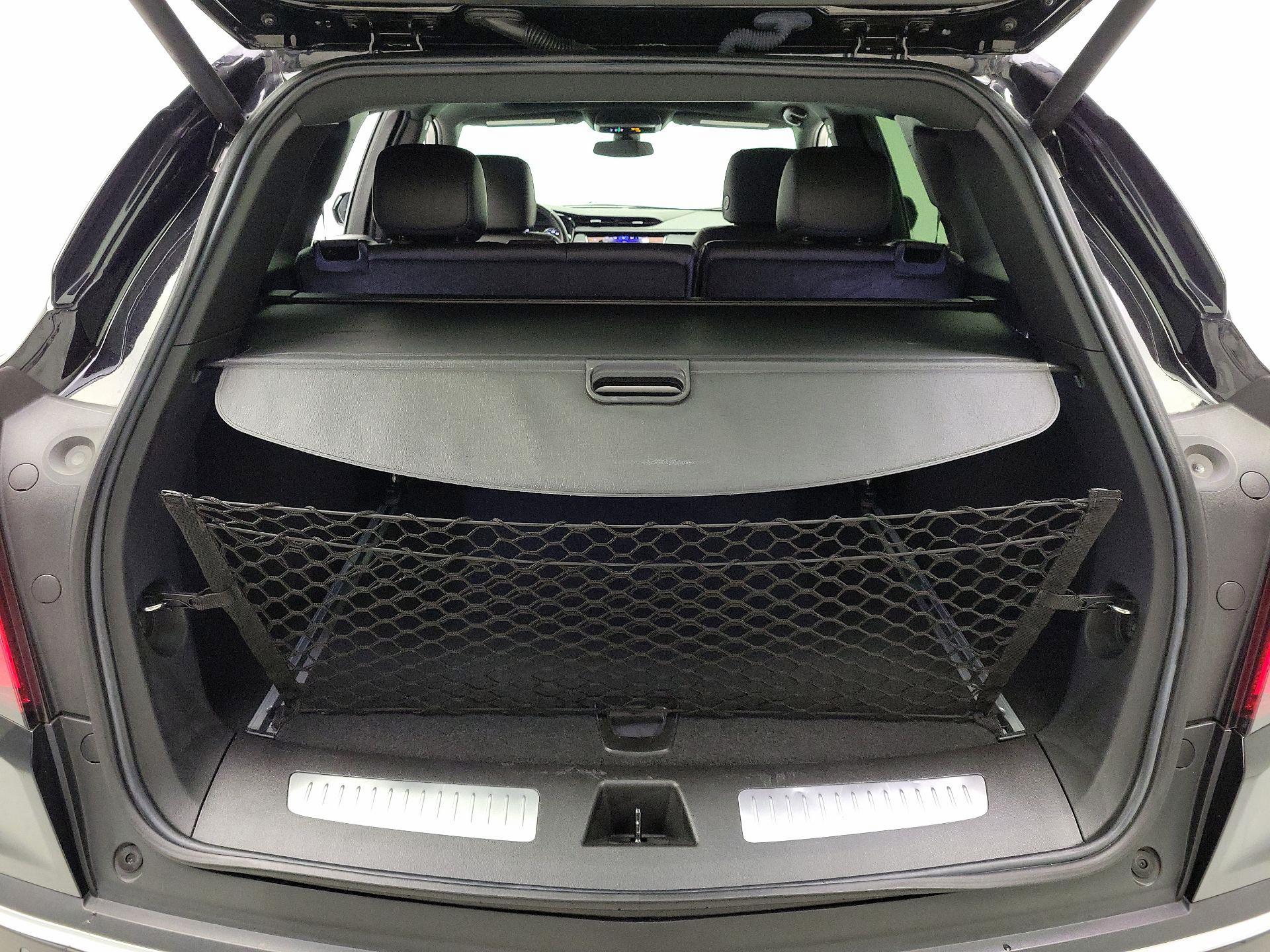 Thumbnail: 2023 Cadillac XT5 - 19