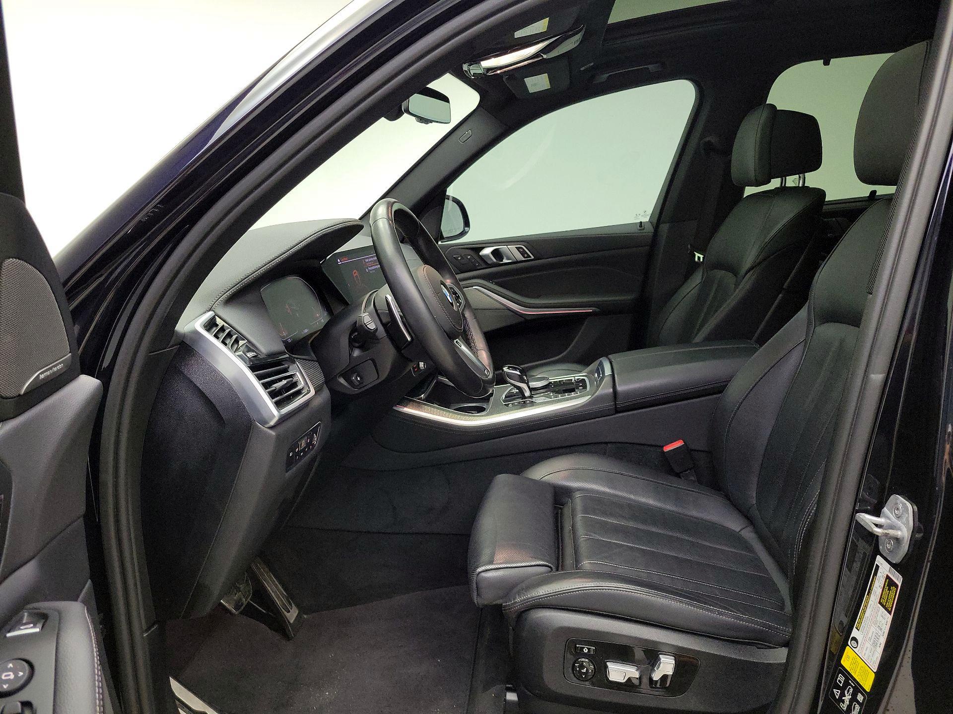 Thumbnail: 2020 BMW X5 - 11