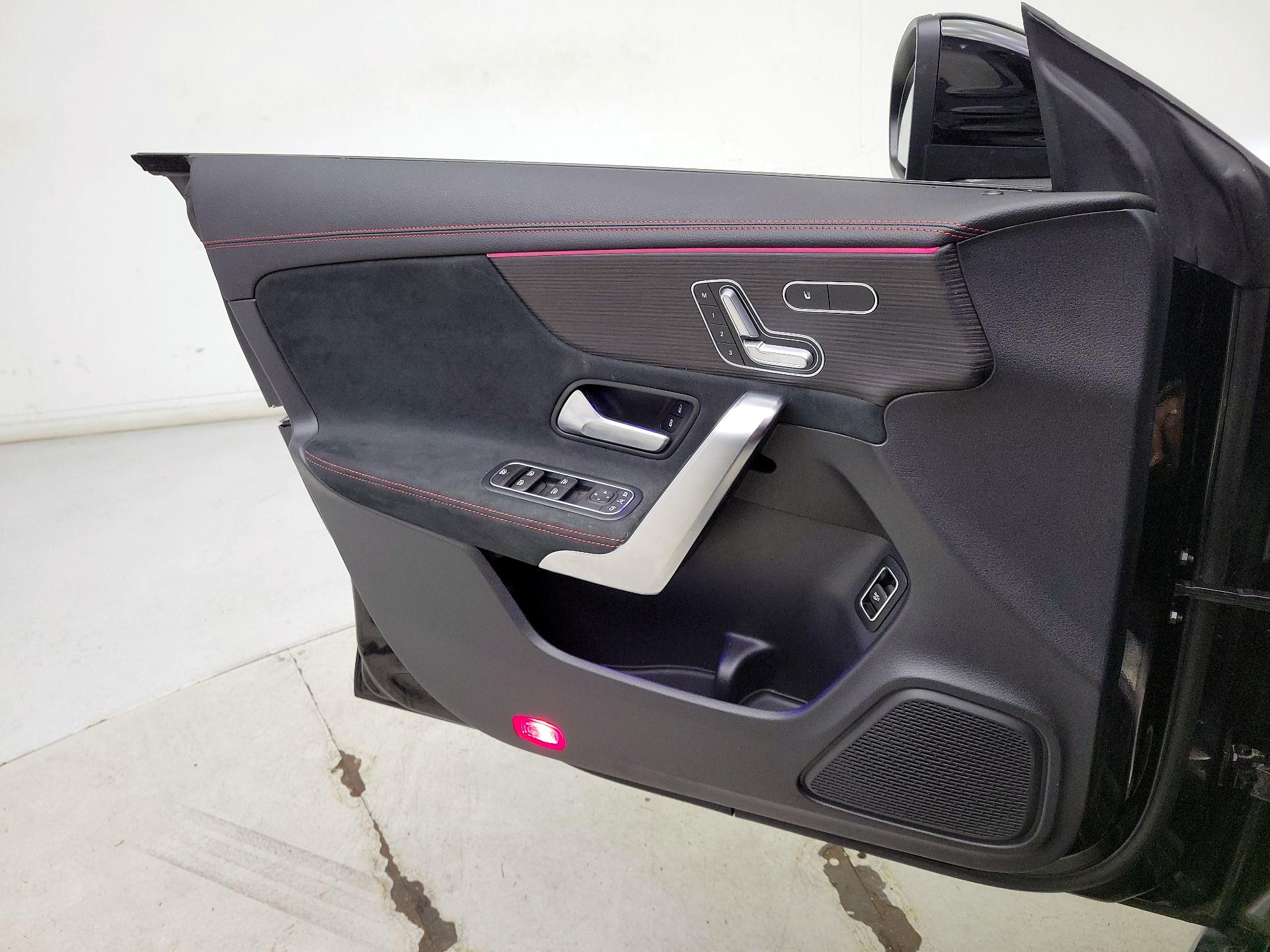 Thumbnail: 2022 Mercedes-Benz CLA - 12