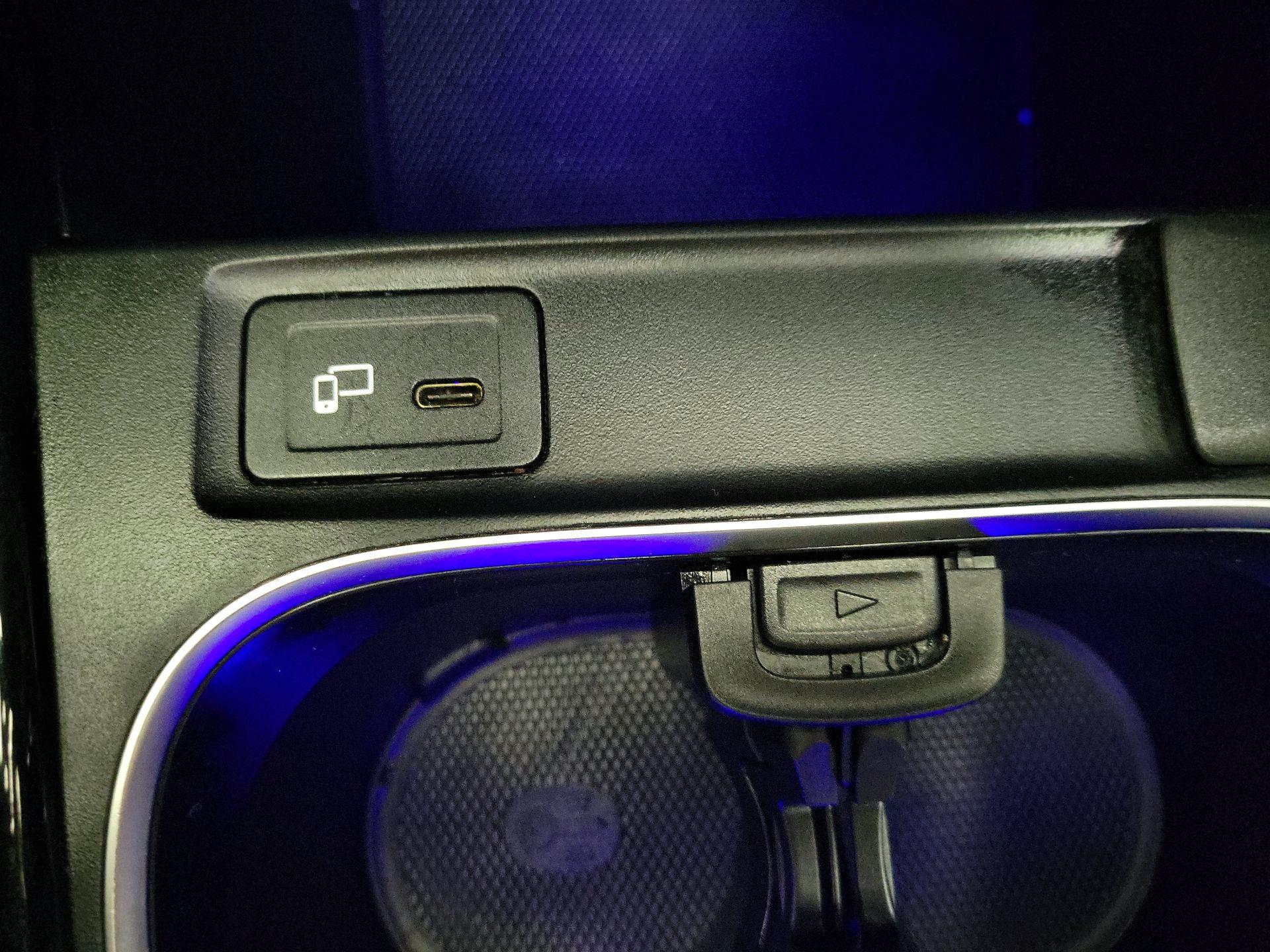 Thumbnail: 2022 Mercedes-Benz CLA - 18