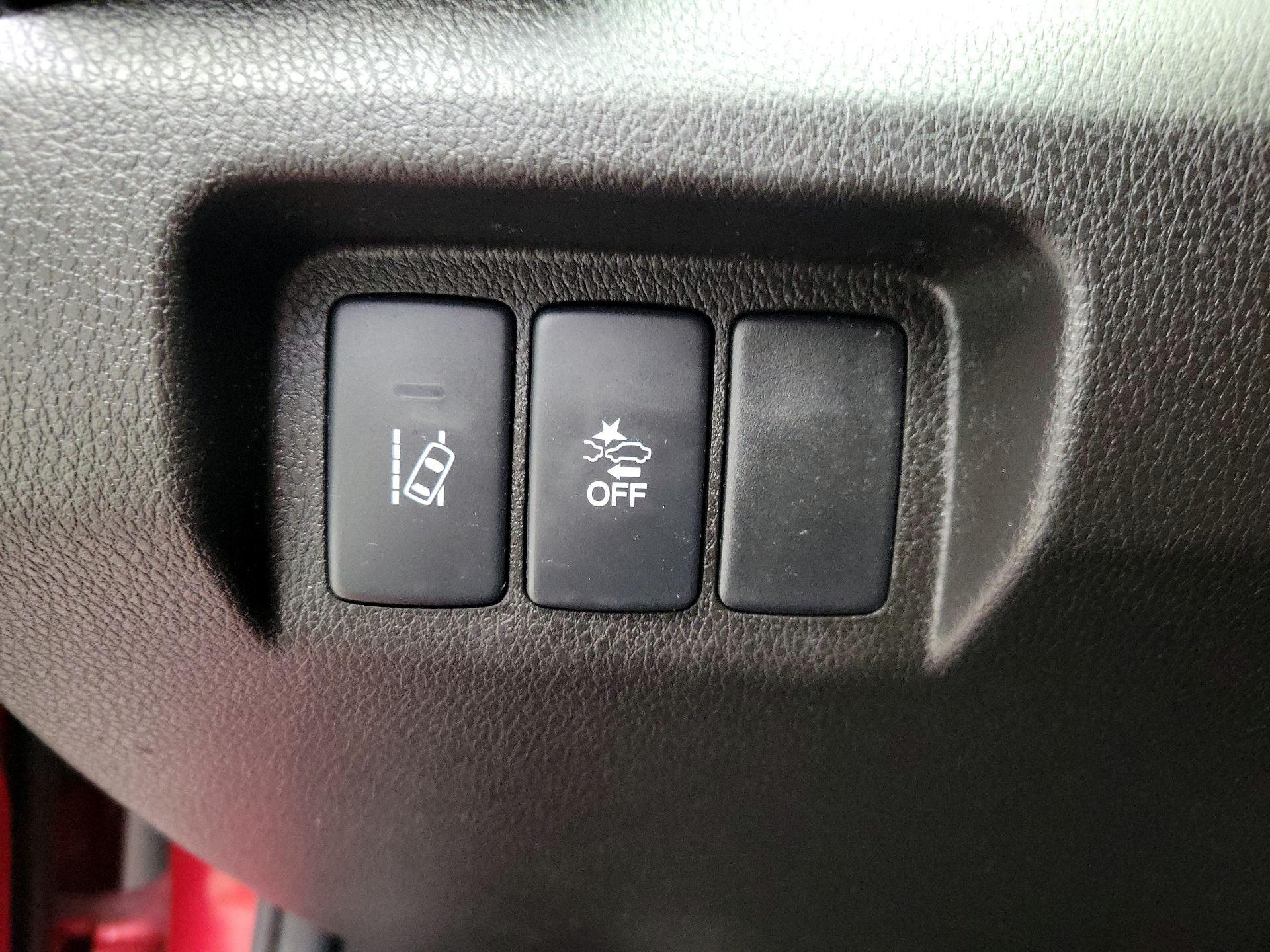 Thumbnail: 2021 Acura ILX - 13