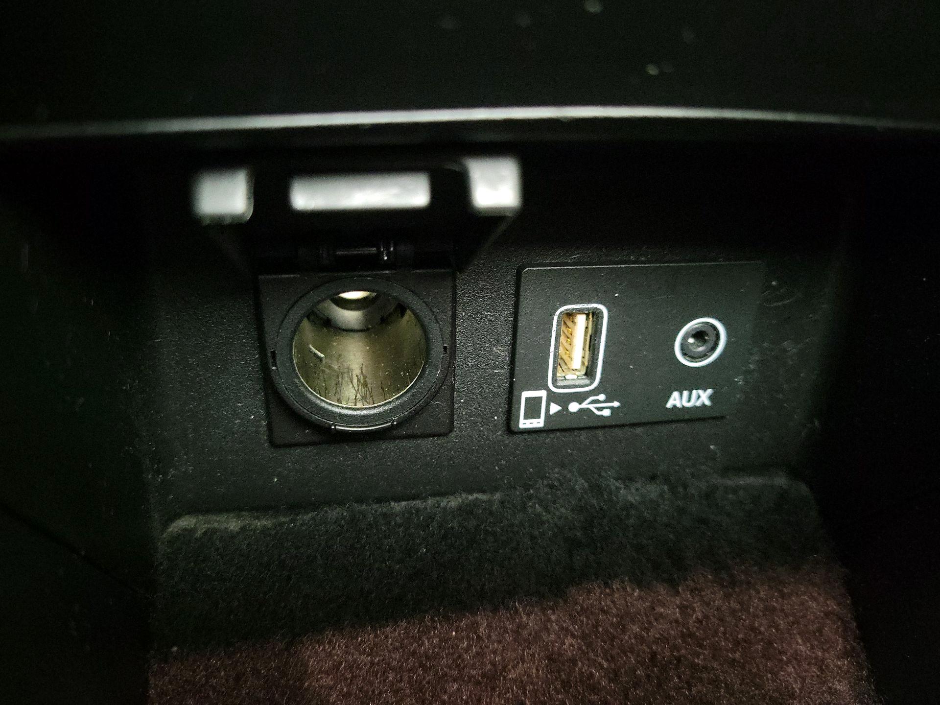 Thumbnail: 2021 Acura ILX - 18