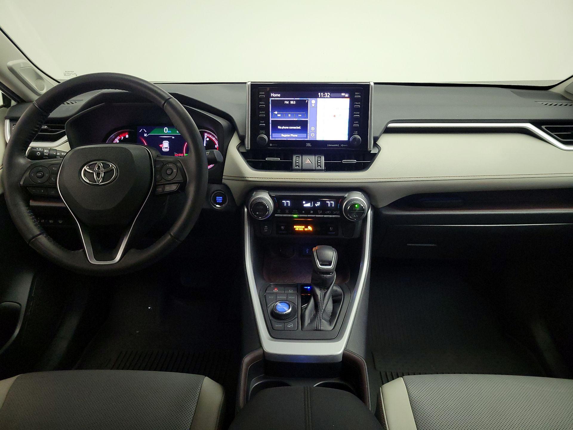 Thumbnail: 2021 Toyota RAV4 - 9