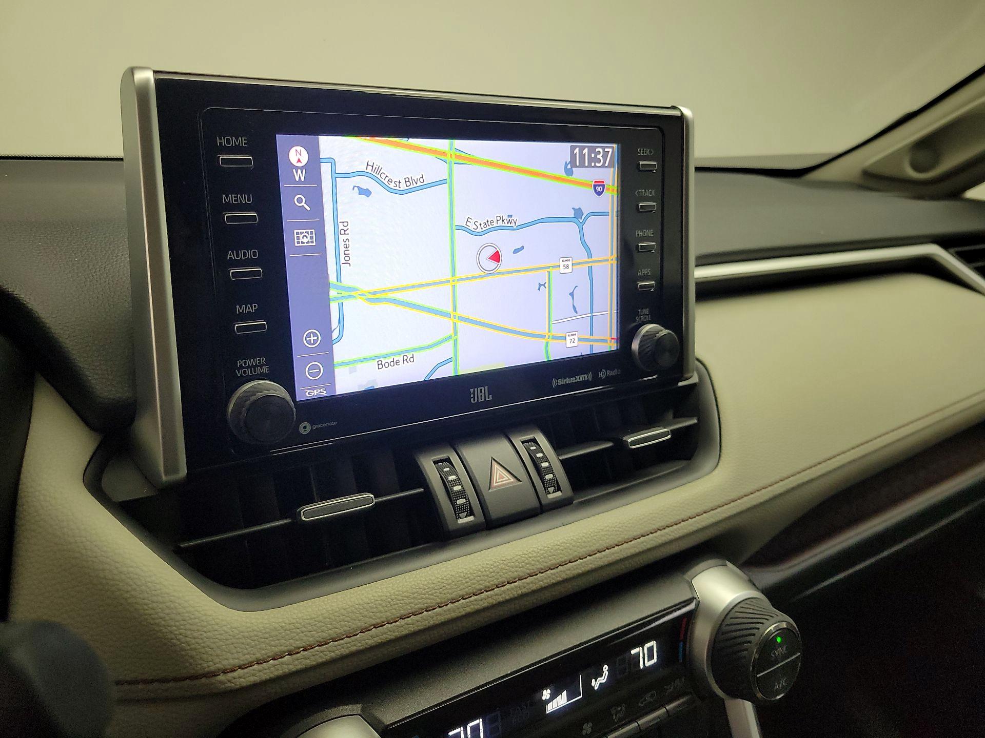 Thumbnail: 2021 Toyota RAV4 - 14