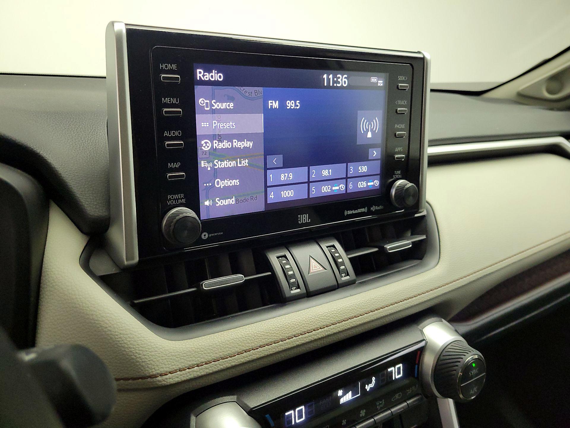 Thumbnail: 2021 Toyota RAV4 - 16