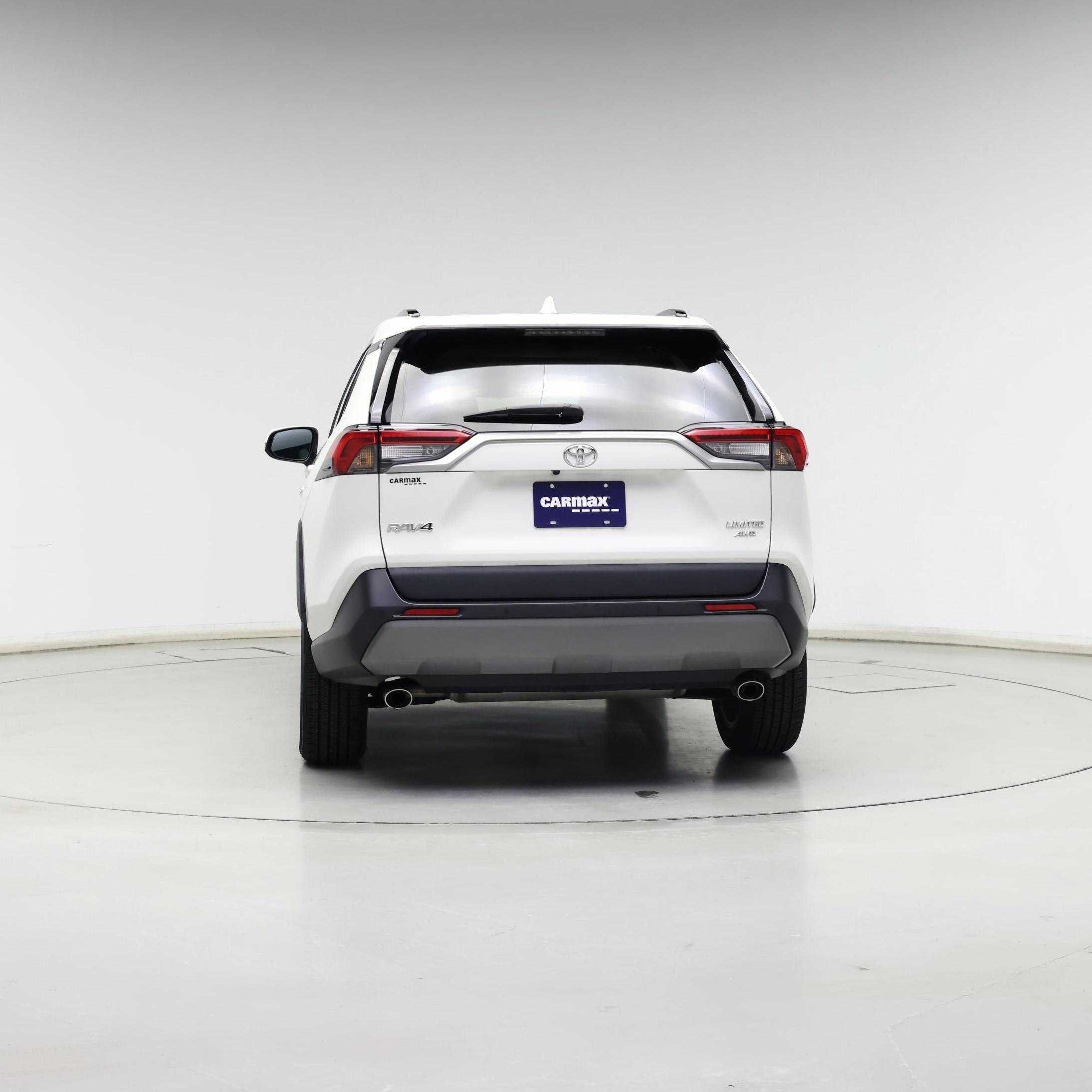 Thumbnail: 2021 Toyota RAV4 - 6