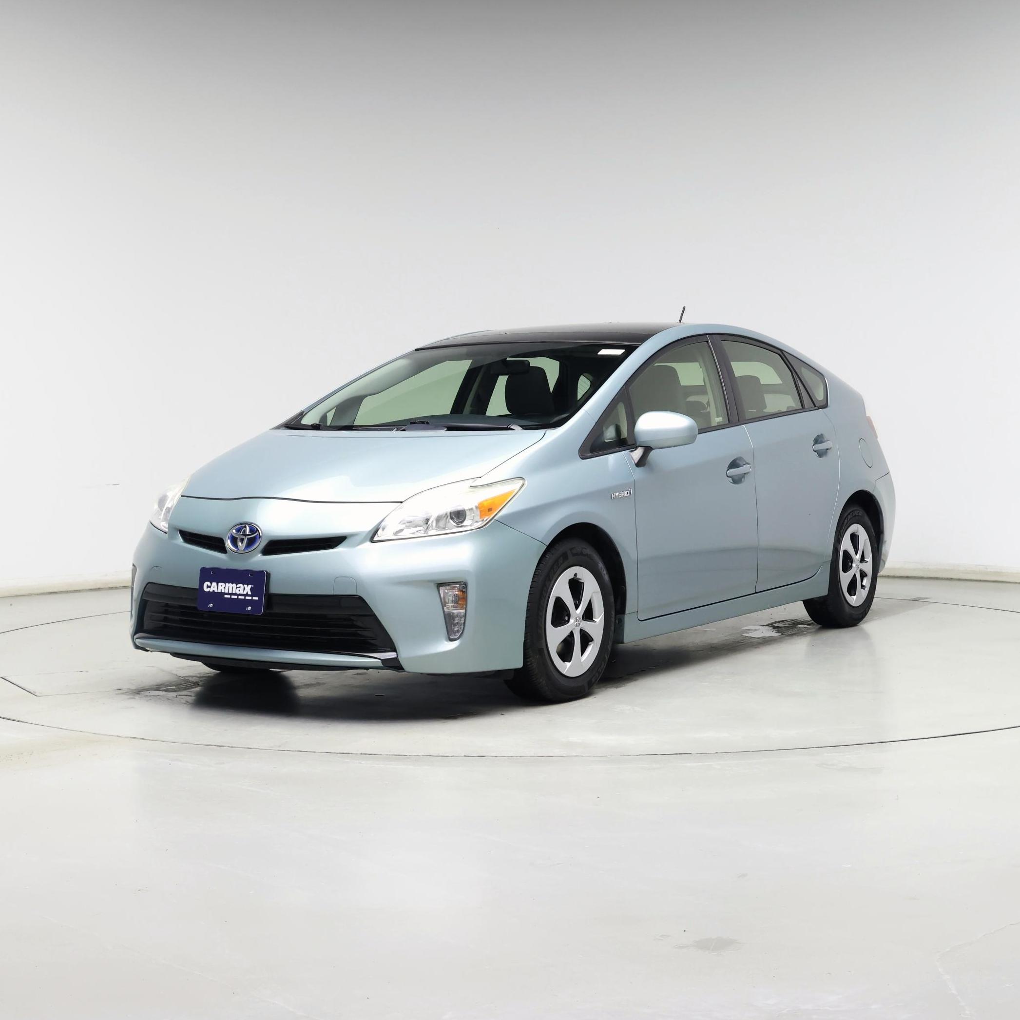 Thumbnail: 2014 Toyota Prius - 4
