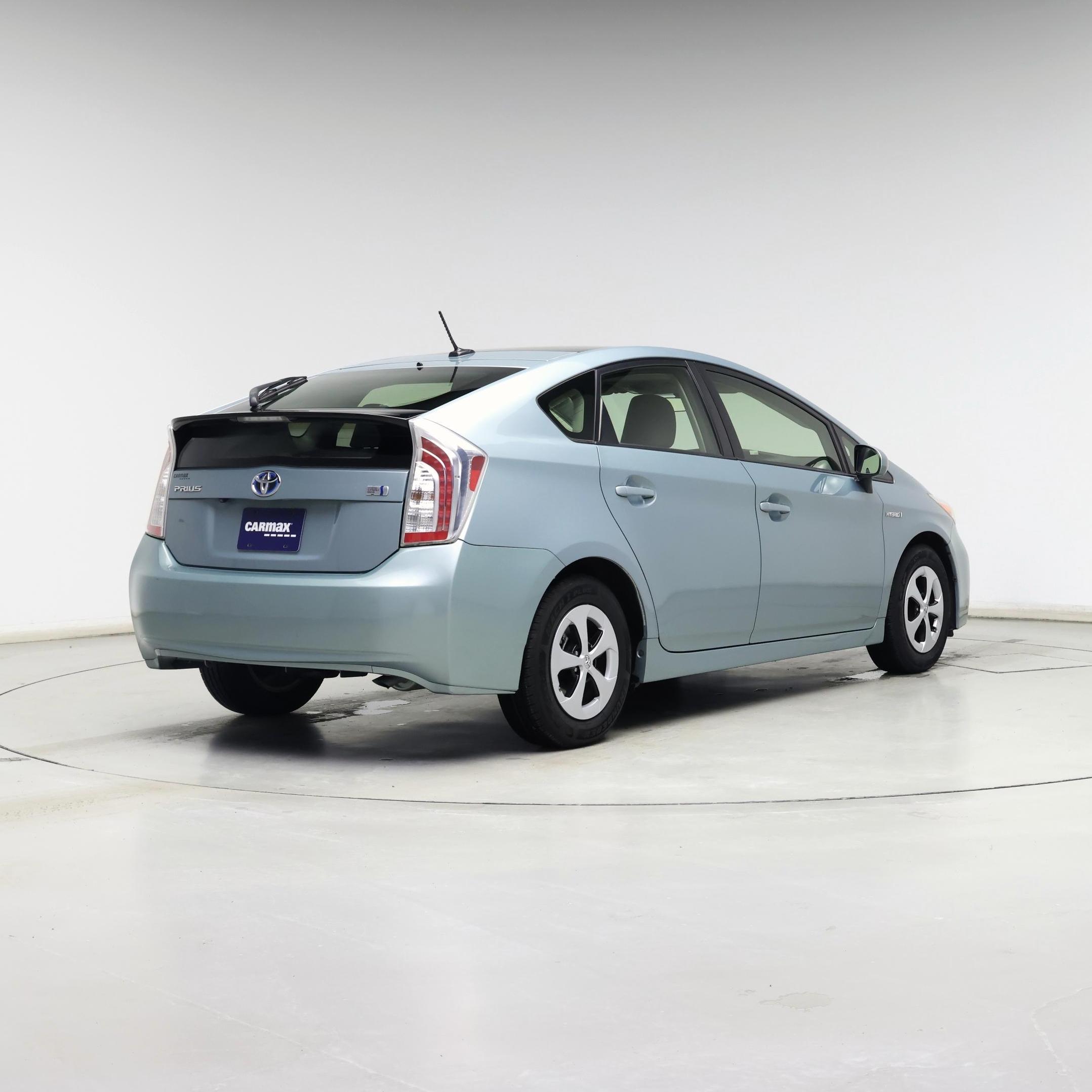 Thumbnail: 2014 Toyota Prius - 8