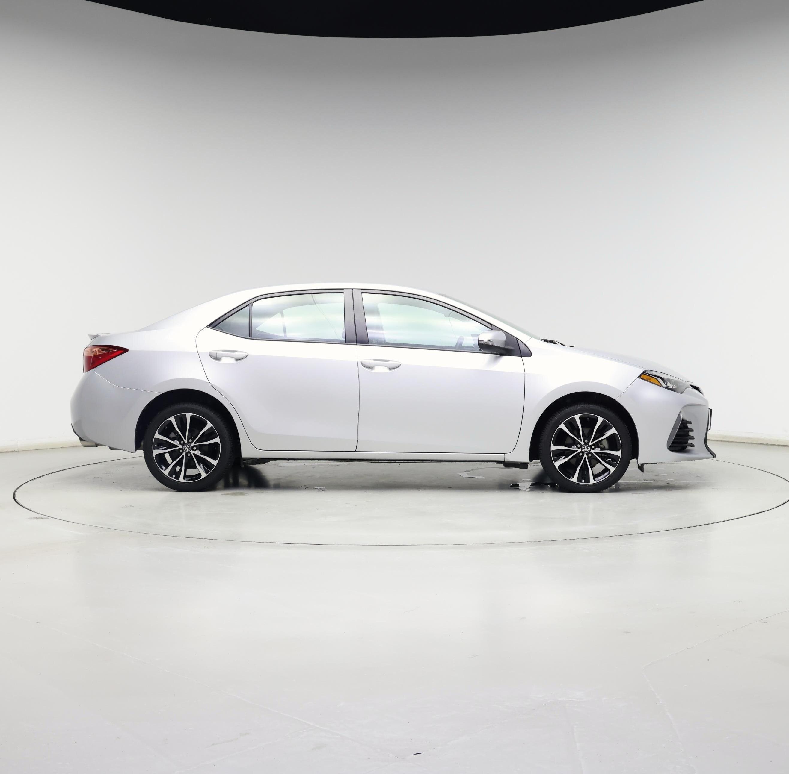 Thumbnail: 2017 Toyota Corolla - 7