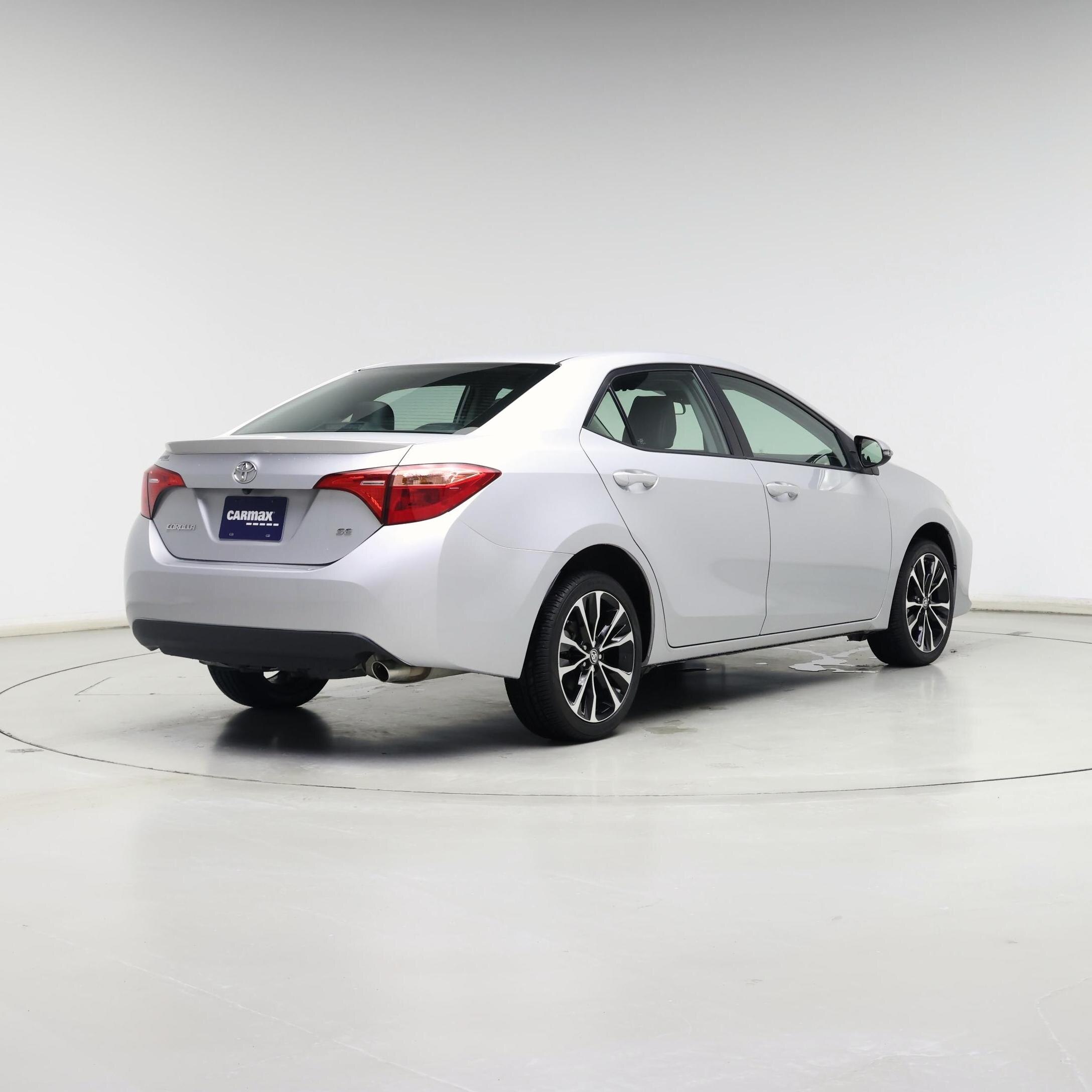 Thumbnail: 2017 Toyota Corolla - 8