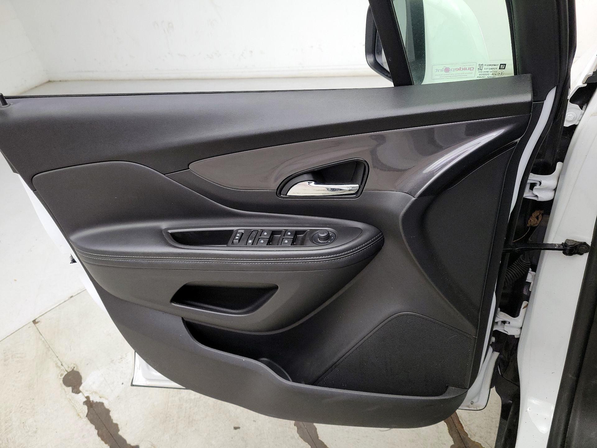 Thumbnail: 2022 Buick Encore - 12