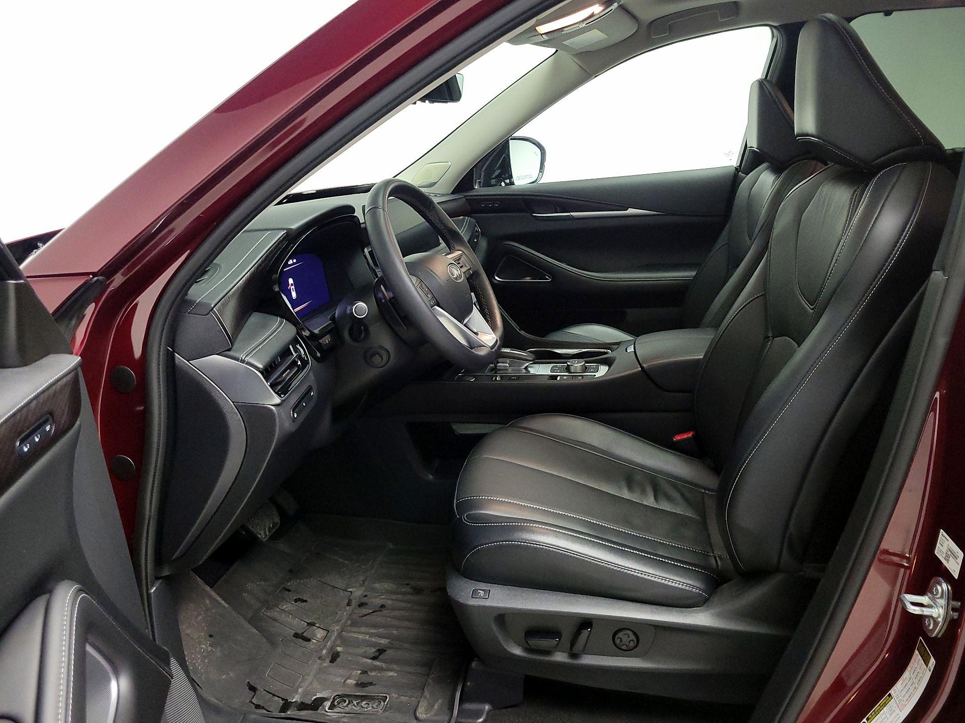 Thumbnail: 2023 INFINITI QX60 - 11