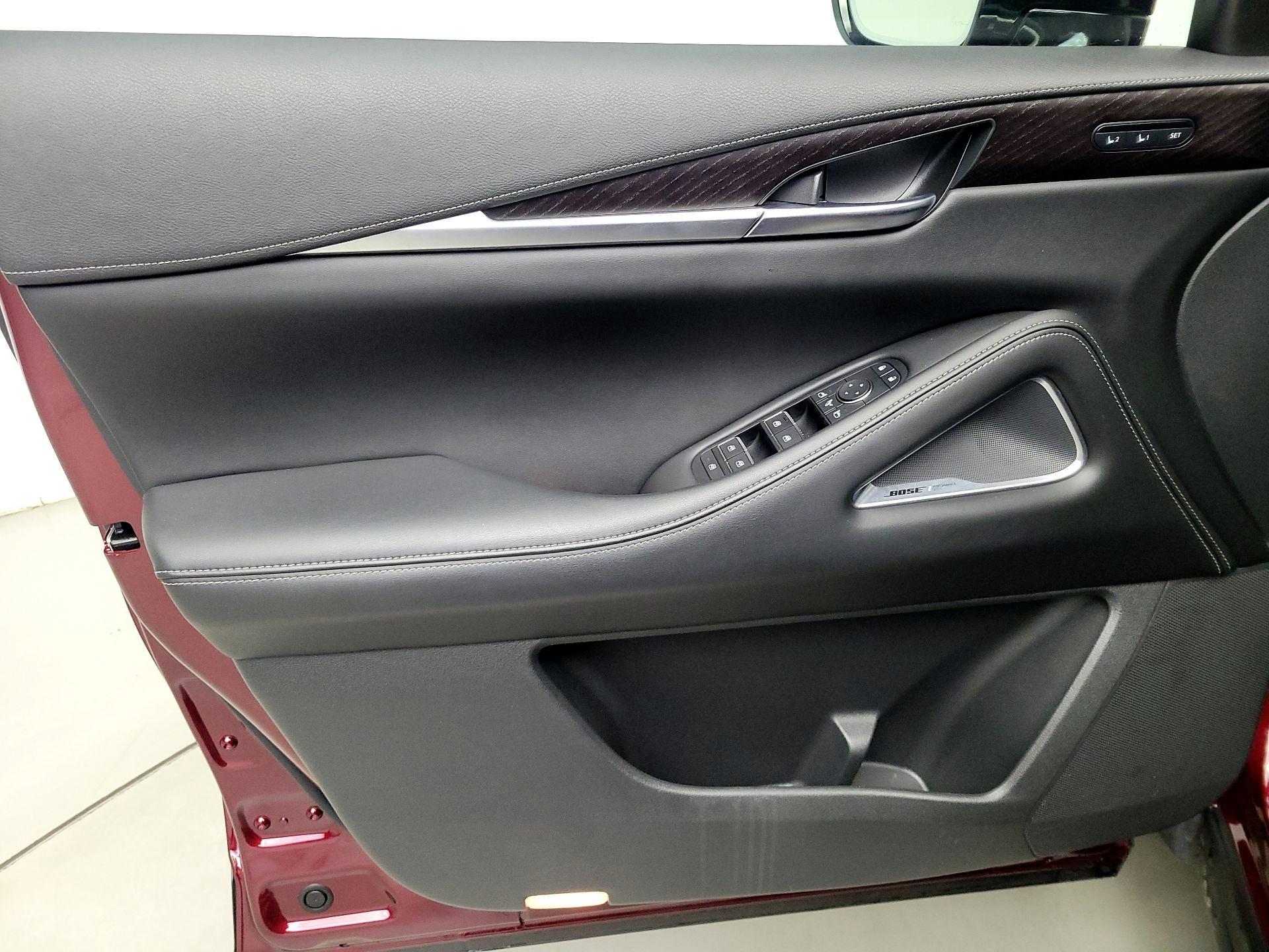 Thumbnail: 2023 INFINITI QX60 - 12