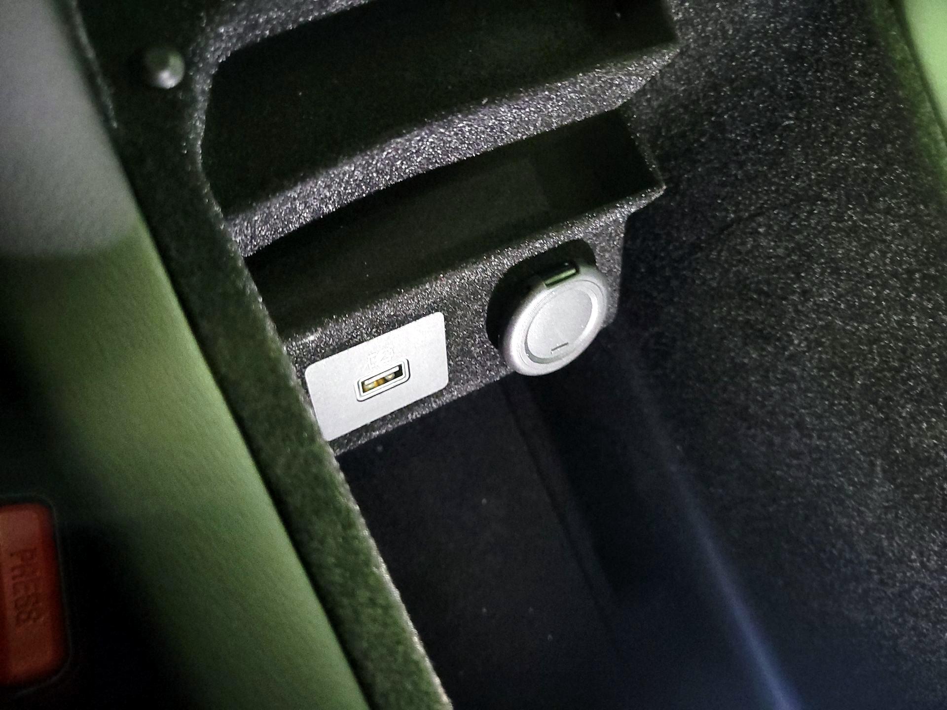 Thumbnail: 2023 INFINITI QX60 - 19