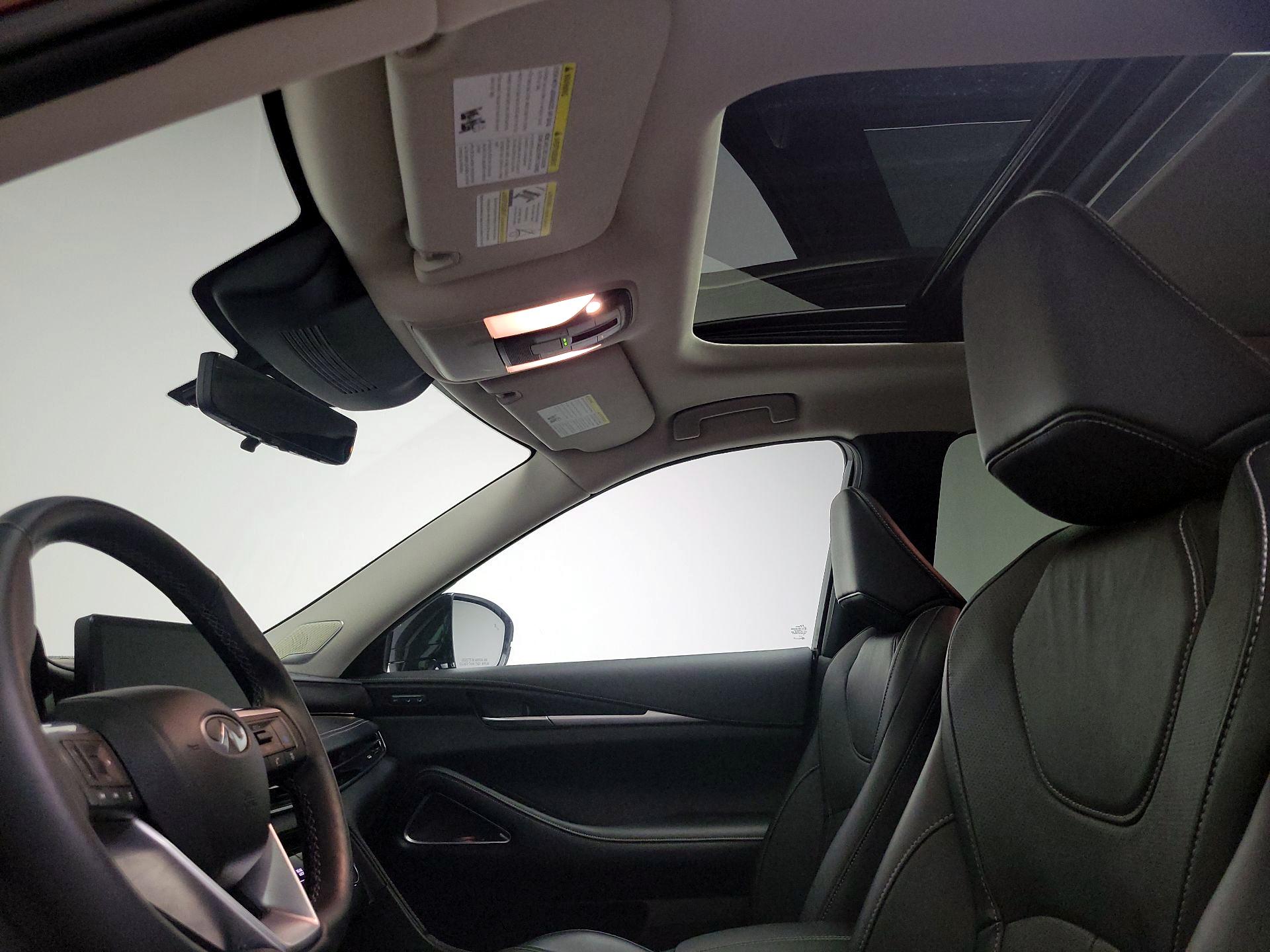 Thumbnail: 2023 INFINITI QX60 - 20