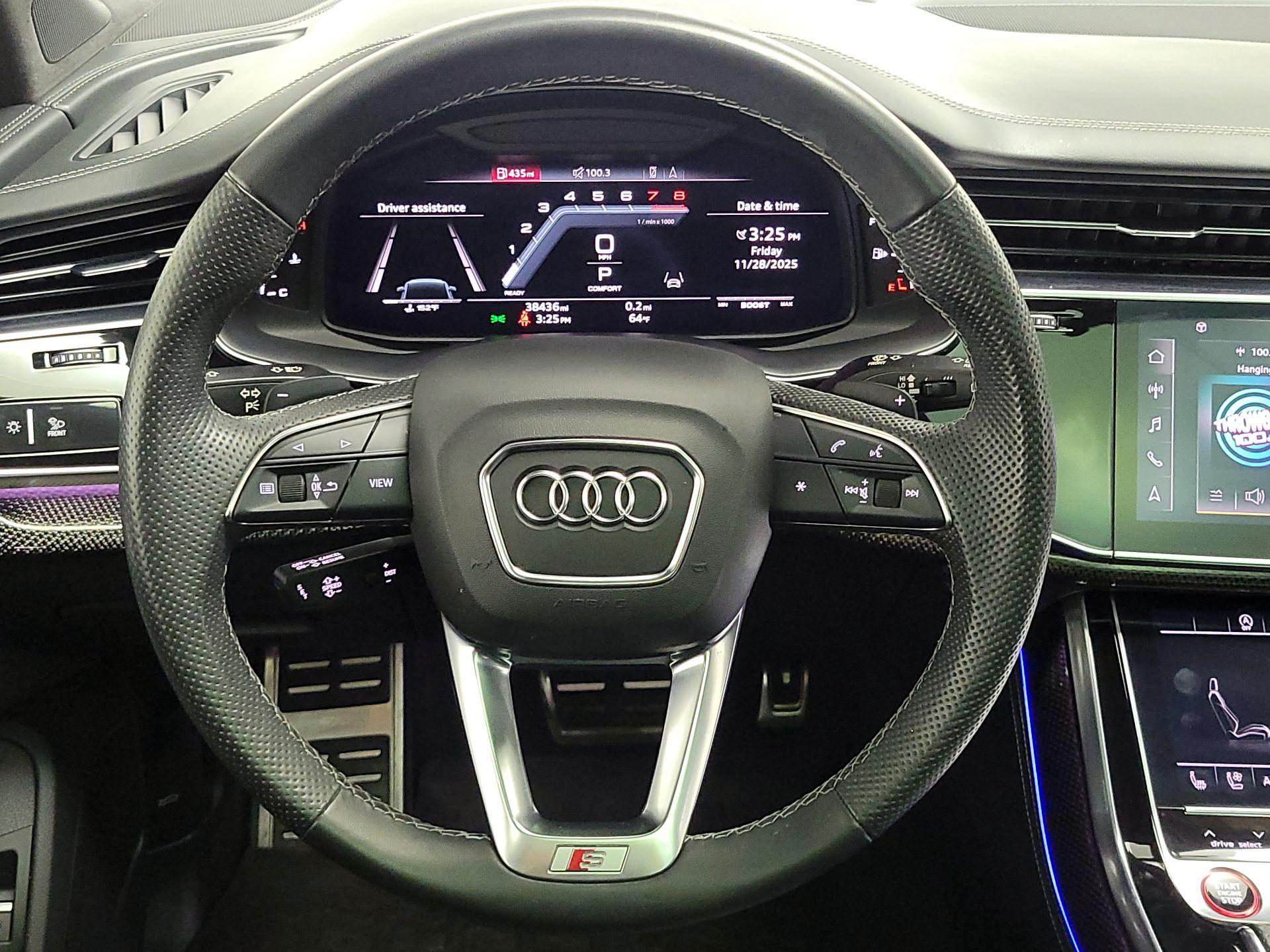 Thumbnail: 2021 Audi SQ7 - 10