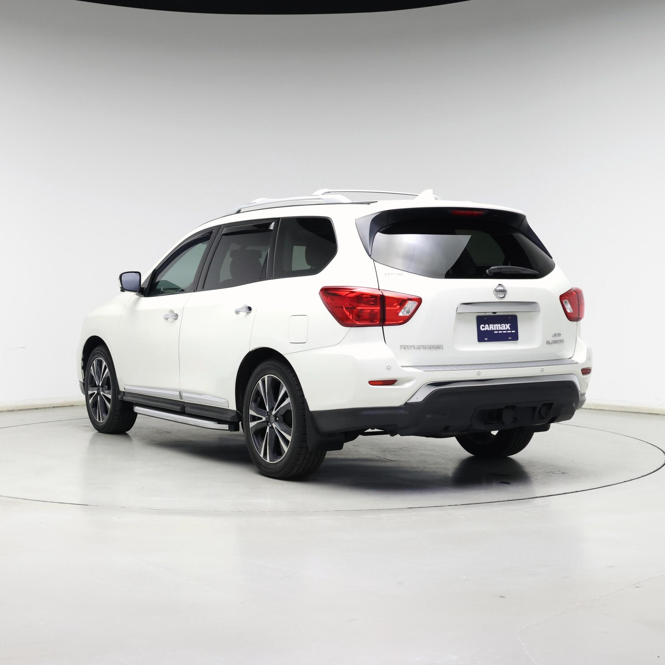 Thumbnail: 2020 Nissan Pathfinder - 2