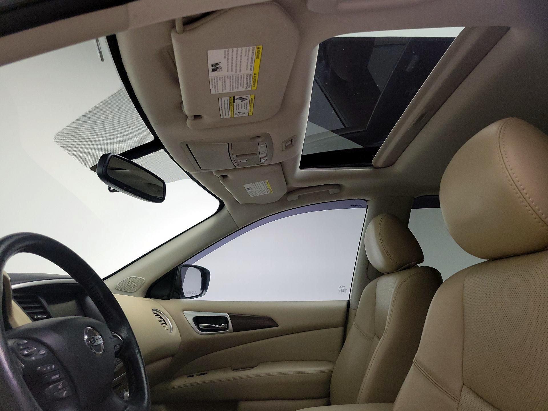 Thumbnail: 2020 Nissan Pathfinder - 20