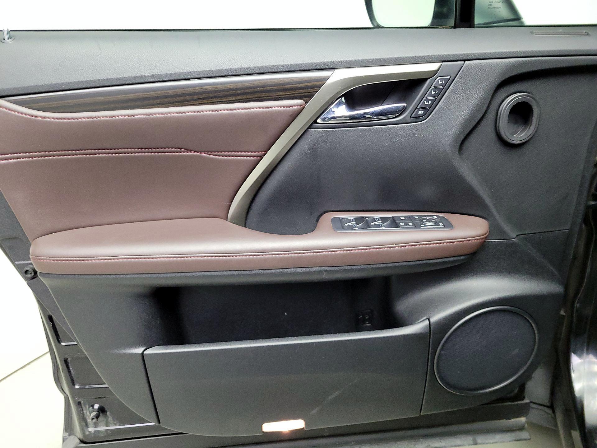 Thumbnail: 2016 Lexus RX - 12